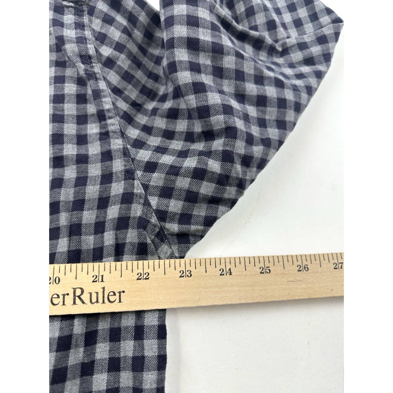 J.Crew J.Crew Shirt Mens Large Gray Plaid Workshirt Button Long Sleeve Size US L / EU 52-54 / 3 - 7 Thumbnail