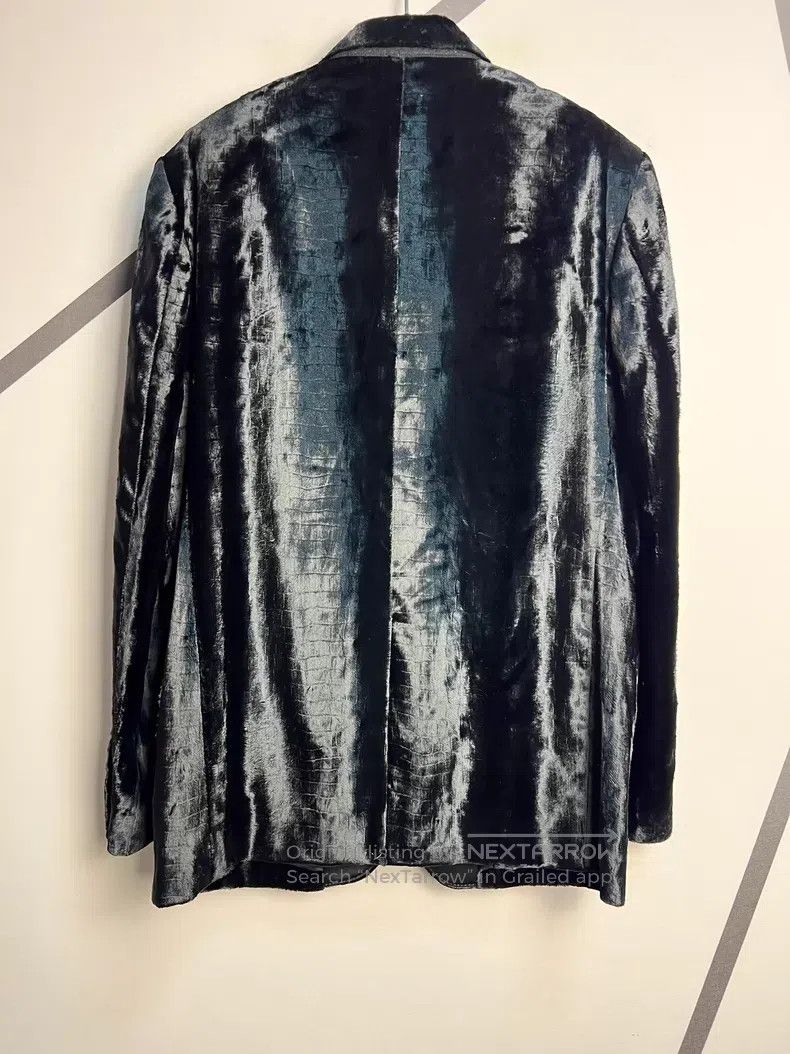 Celine CELINE Crocodile Embossed Peak Lapel Black Velvet Smoking Size US M / EU 48-50 / 2 - 2 Thumbnail