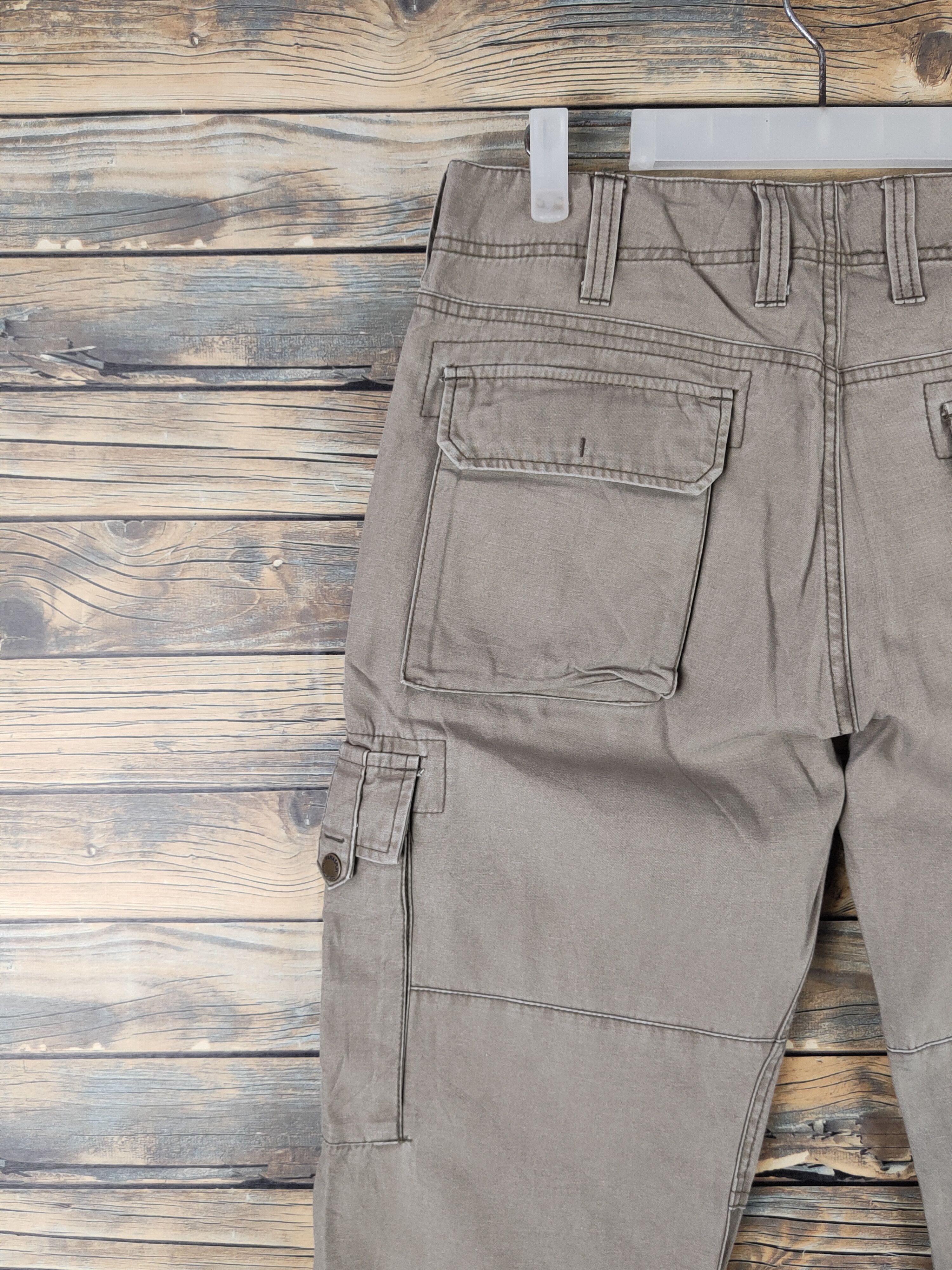 Japanese Brand DL Japanese Brand Beige Multipocket Cargo Pants #2333 Size US 31 - 8 Thumbnail