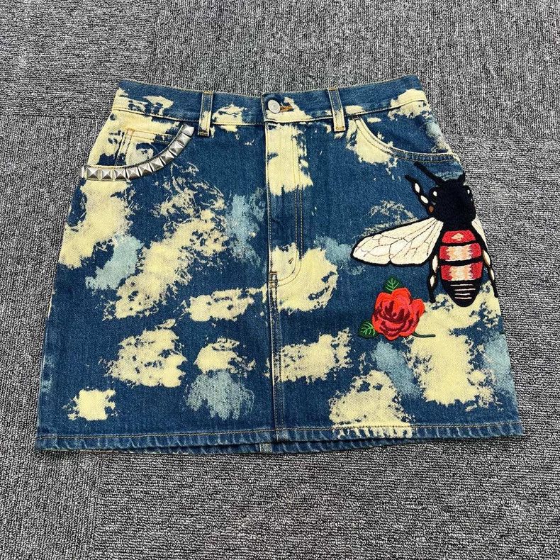Gucci Gucci Bee Embroidered Tie-Dye Skirt- DMC Size US 31 - 1 Thumbnail
