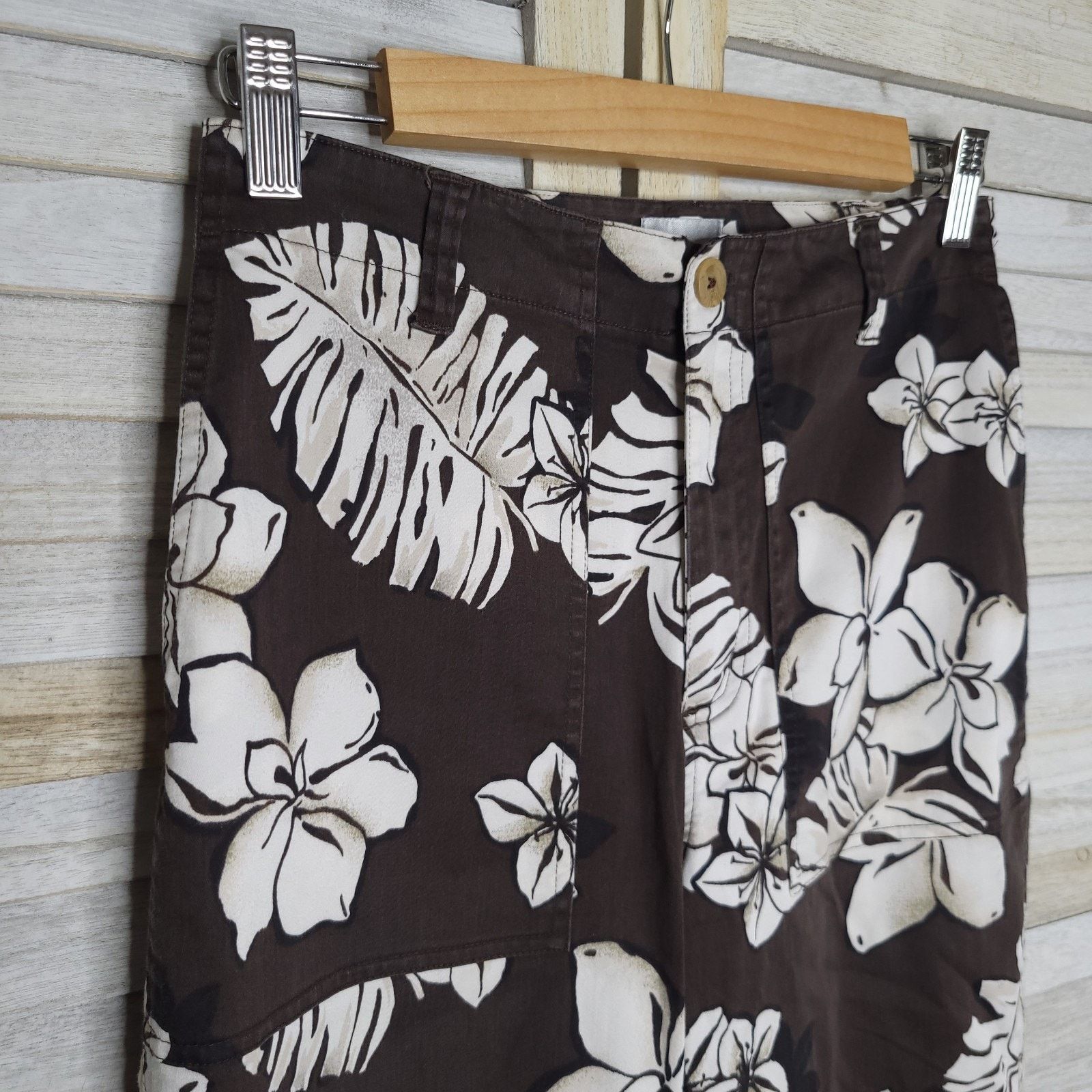 Chicos small flaw Chicos Sz 0 Floral Crop Pants Stretch Size 27" / US 4 / IT 40 - 2 Thumbnail