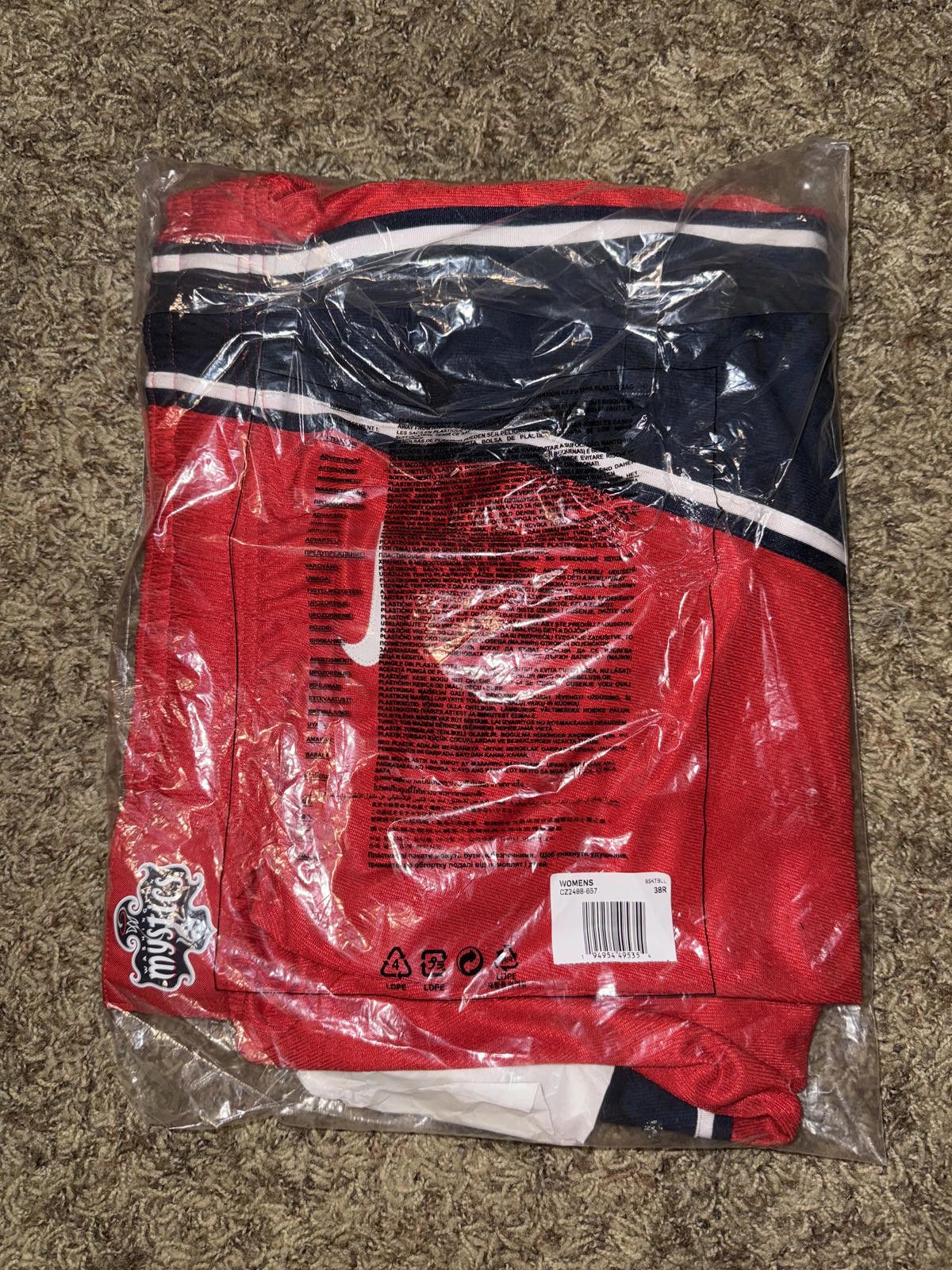 Nike Nike Women’s WNBA Washington Mystics Red Dri-Fit ADV Team Issued Shorts Size 36" / US 14 / IT 50 - 11 Thumbnail