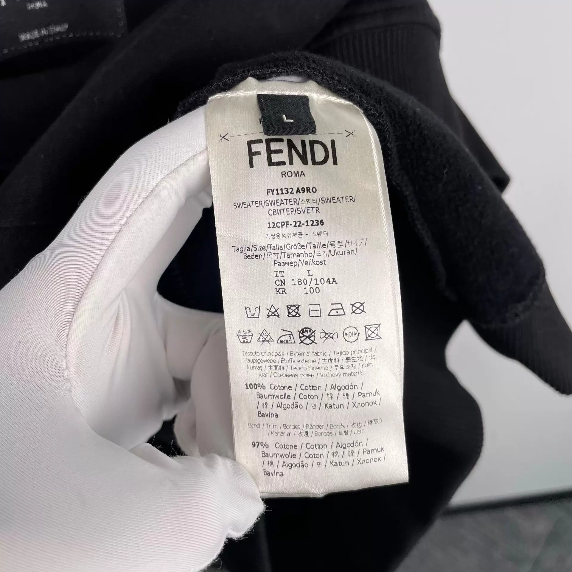 Fendi FENDI Chest Logo Black L Cotton Sweatshirt Size US L / EU 52-54 / 3 - 6 Thumbnail