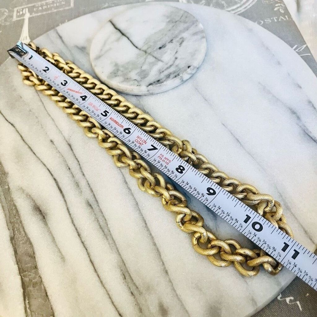 Vintage Vintage Chunky Chain Jewelry Set Textured Gold Toned Metal Size ONE SIZE - 7 Thumbnail