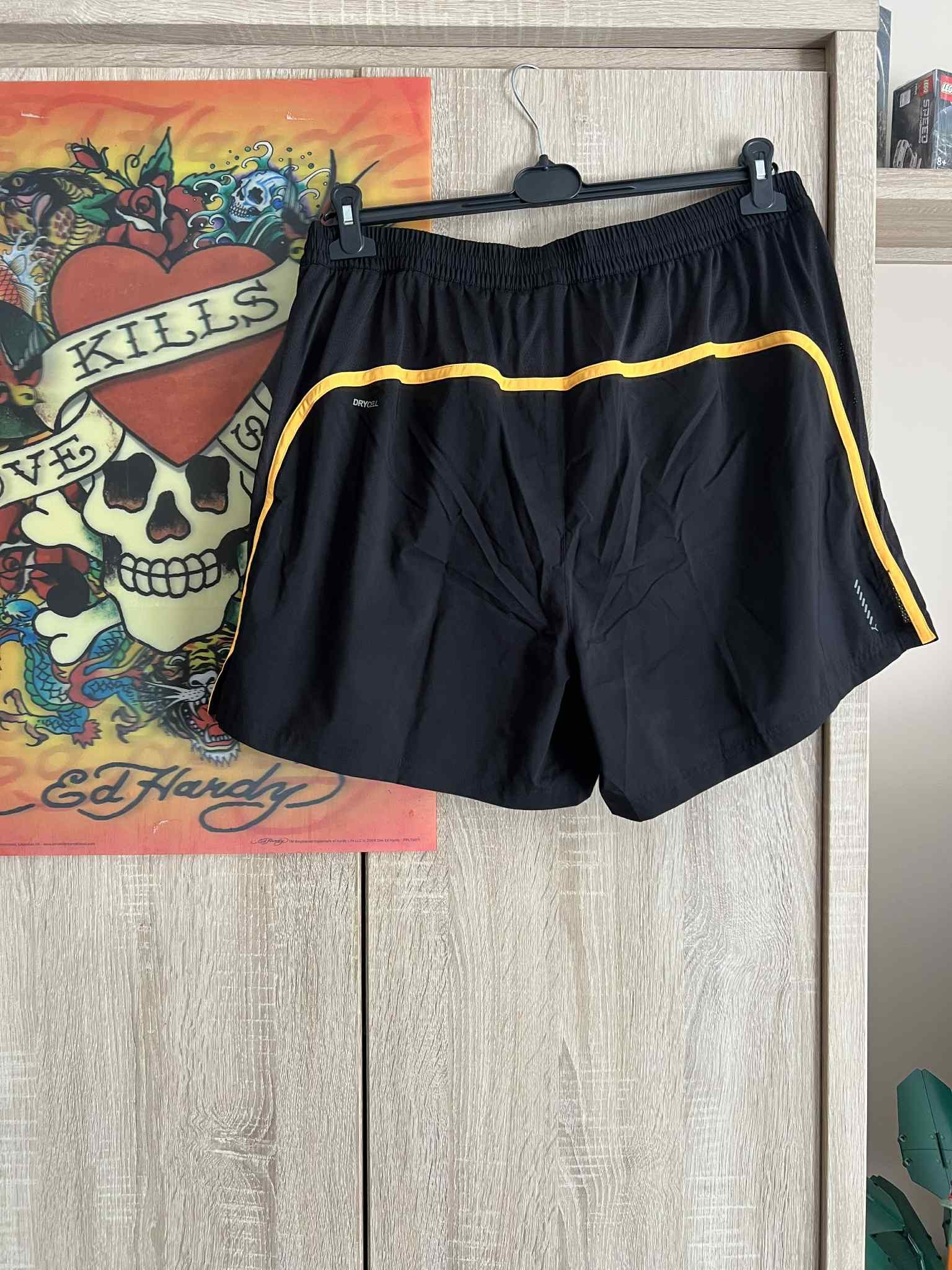 Puma Puma run favorite vekocity 5 shorts Size US 38 / EU 54 - 3 Thumbnail