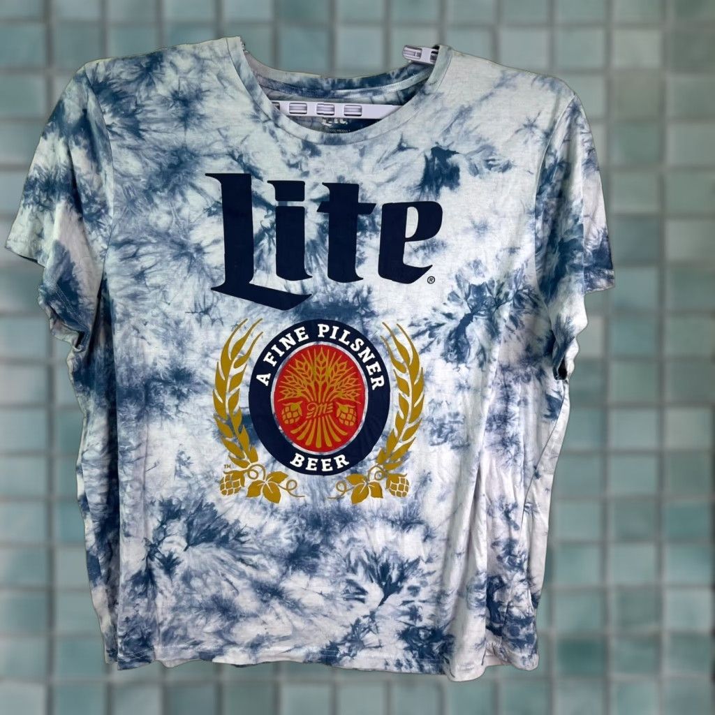 Vintage Miller Lite T-Shirt Beer Tie Dye Mens 3XL Blue Short Sleeve Graphic Print Crew Neck Size US XXL / EU 58 / 5 - 1 Thumbnail