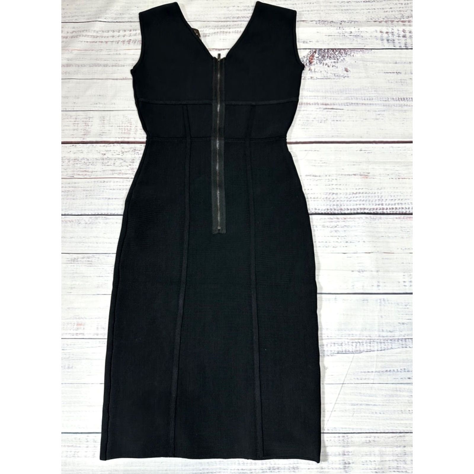 Bcbgmaxazria BCBGMAXAZRIA Womens Tank Dress Black Small Back Zip Knee Length Rayon Blend Shirt Dress Women XS S? Size S / US 4 / IT 40 - 5 Thumbnail