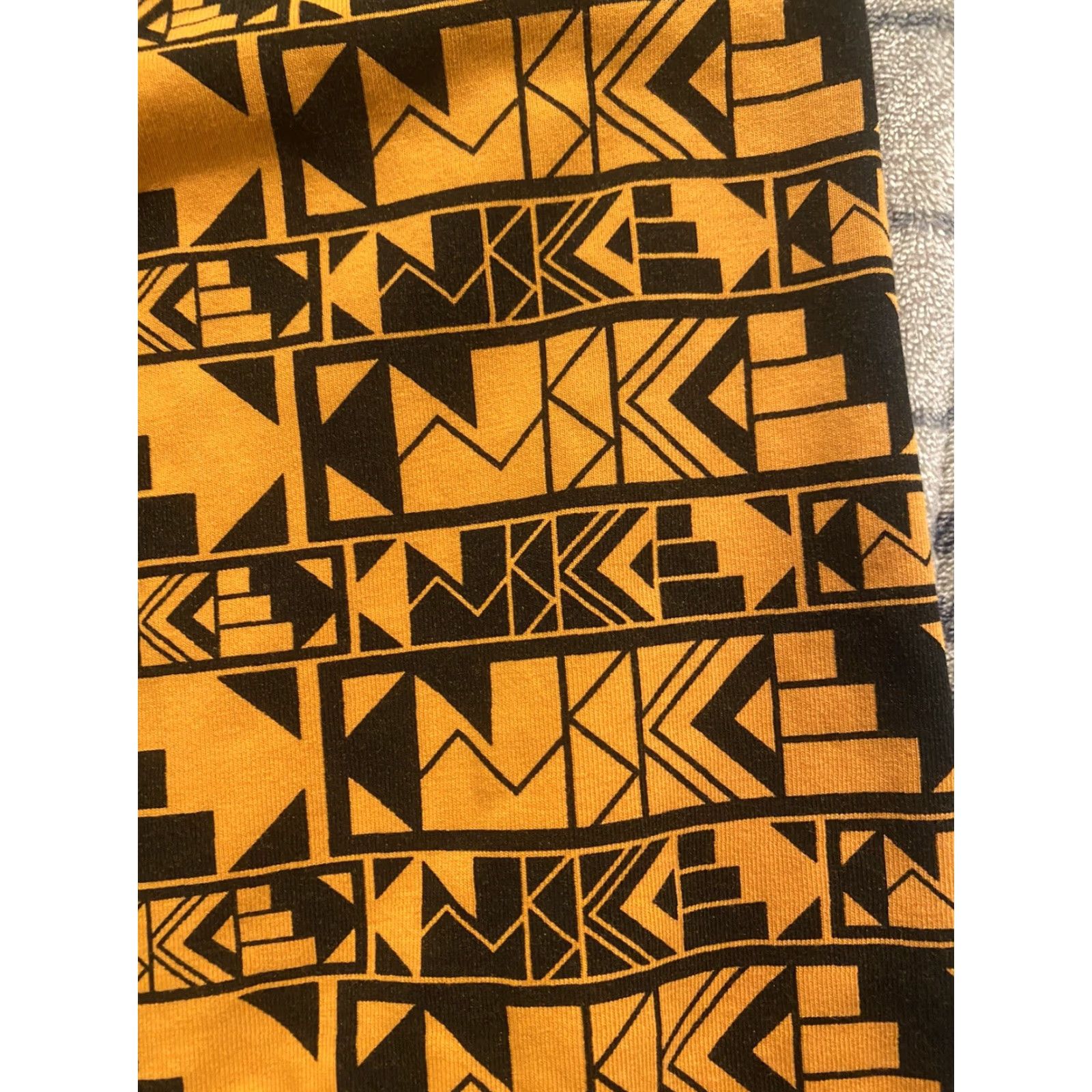 Nike Nike Leggings Womens Large Orange Aztec Print Nike Spell Out Size 36" / US 14 / IT 50 - 4 Thumbnail