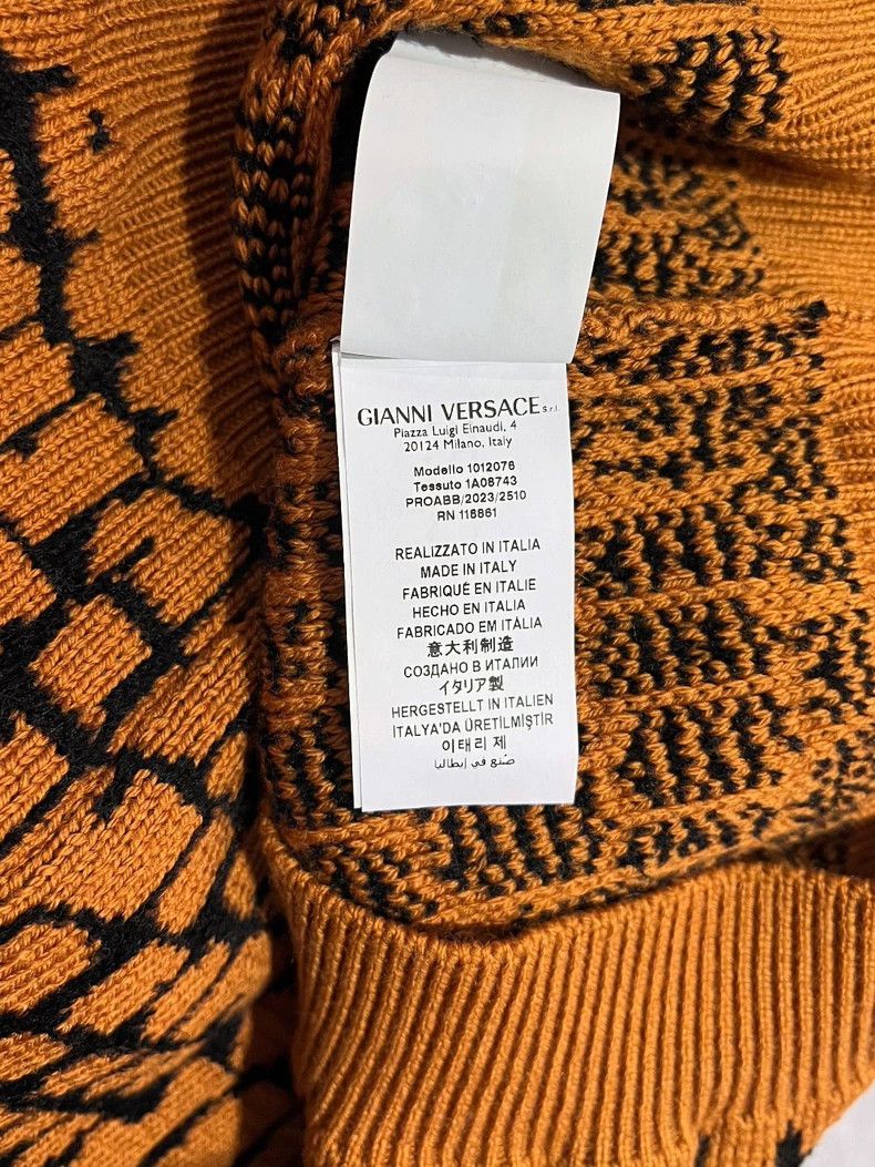 Versace Versace Color-blocking crew neck sweater Size US M / EU 48-50 / 2 - 8 Thumbnail