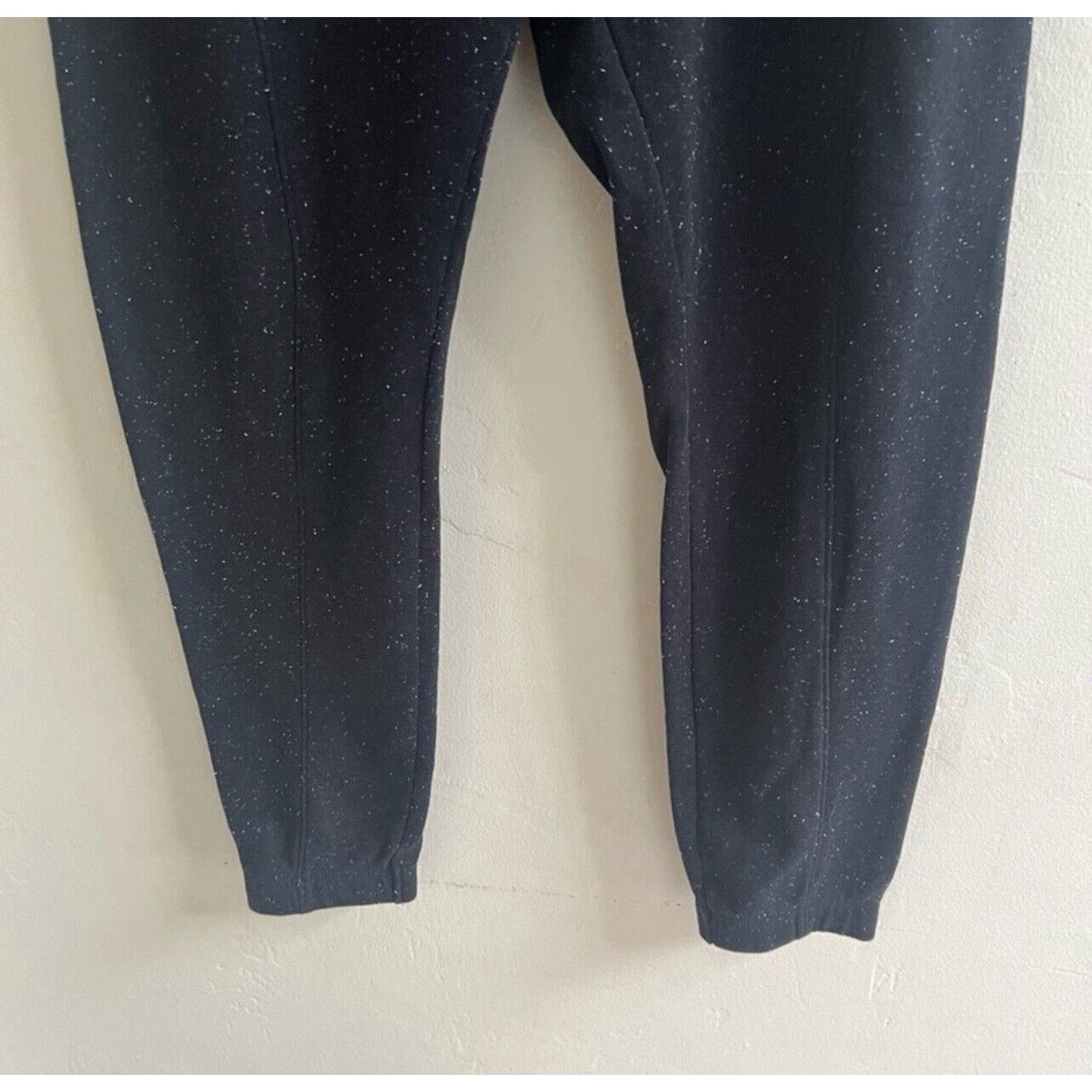 Under Armour Under Armour Men’s Fleece Joggers Charcoal Grey Size Medium Size US 30 / EU 46 - 3 Thumbnail