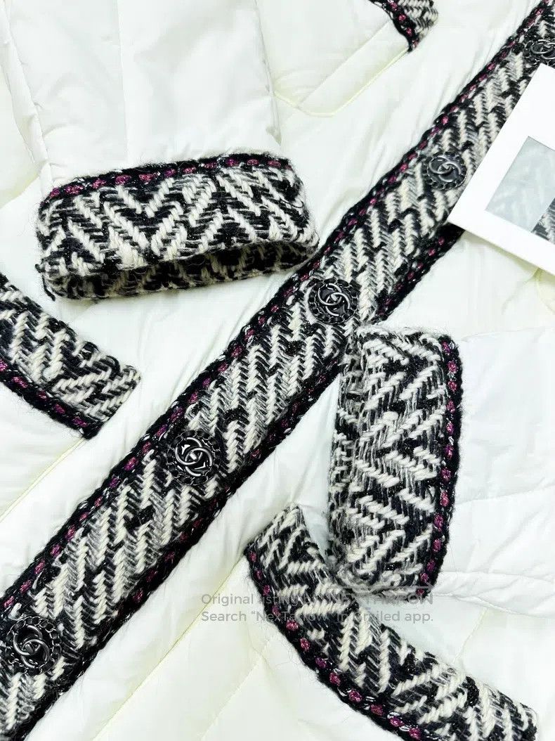 Chanel Chanel 18K Forest Series Tweed White Down Jacket Size XS / US 0-2 / IT 36-38 - 4 Thumbnail