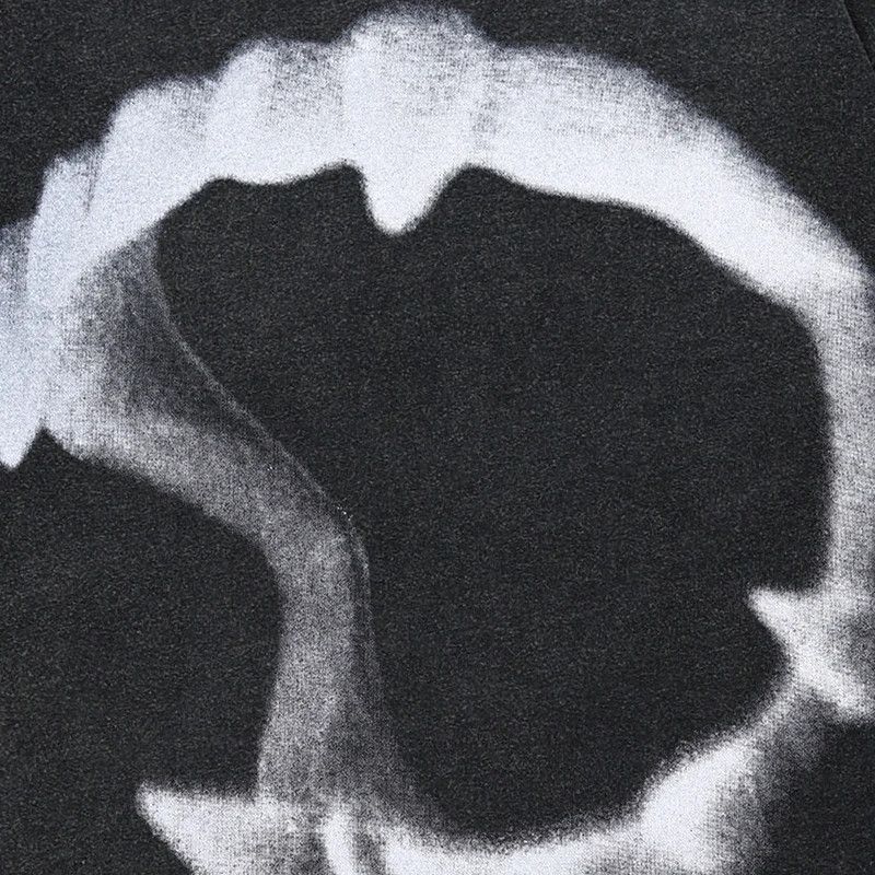 Japanese Brand × Vintage Vintage Vampire Bites Design Graphic Tees Size US L / EU 52-54 / 3 - 4 Thumbnail