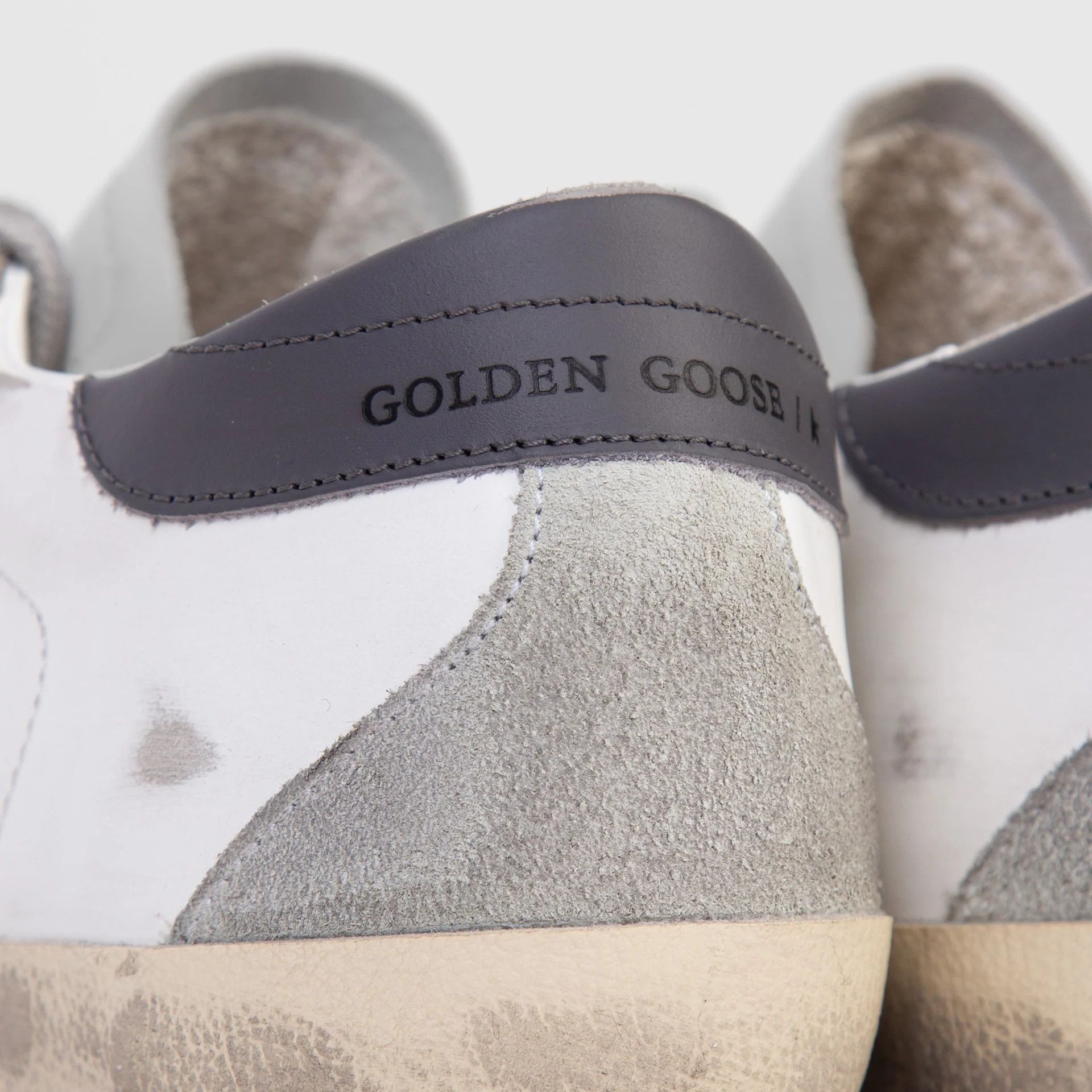 Golden Goose o1s22i1n1224 Leather Super-Star Sneakers in White Grey Size US 11 / IT 41 - 7 Thumbnail