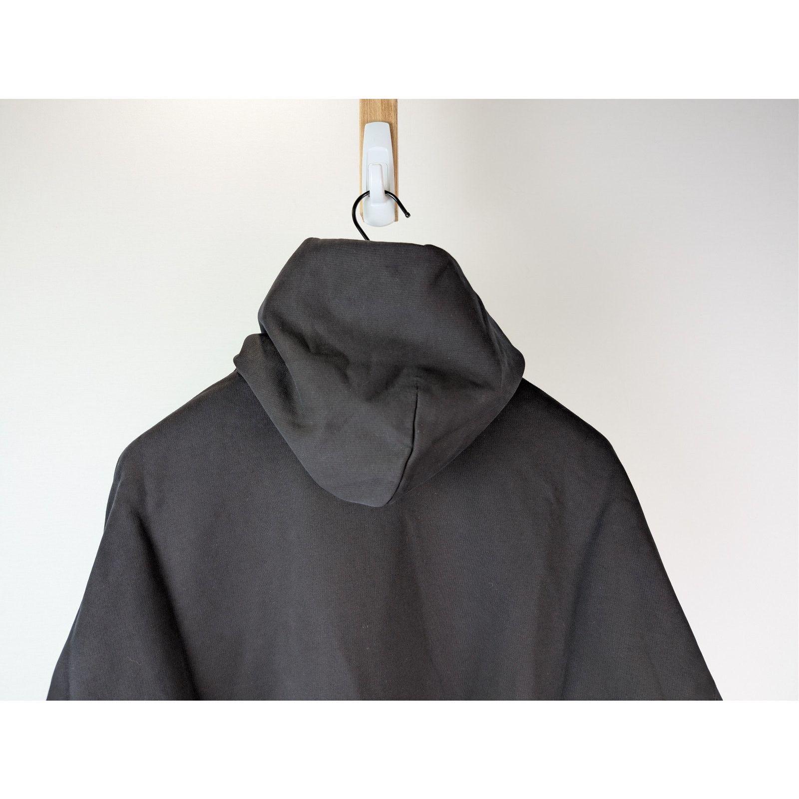 Balenciaga o1rshd1 Beverly Hills Oversized Hoodie in Black Size US M / EU 48-50 / 2 - 11 Thumbnail