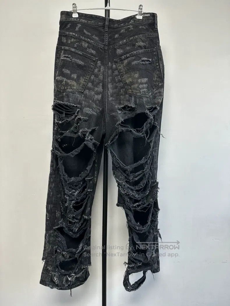 Other Balenciaga Size XS Solid Color Hole Denim Pants Size US 27 - 2 Thumbnail