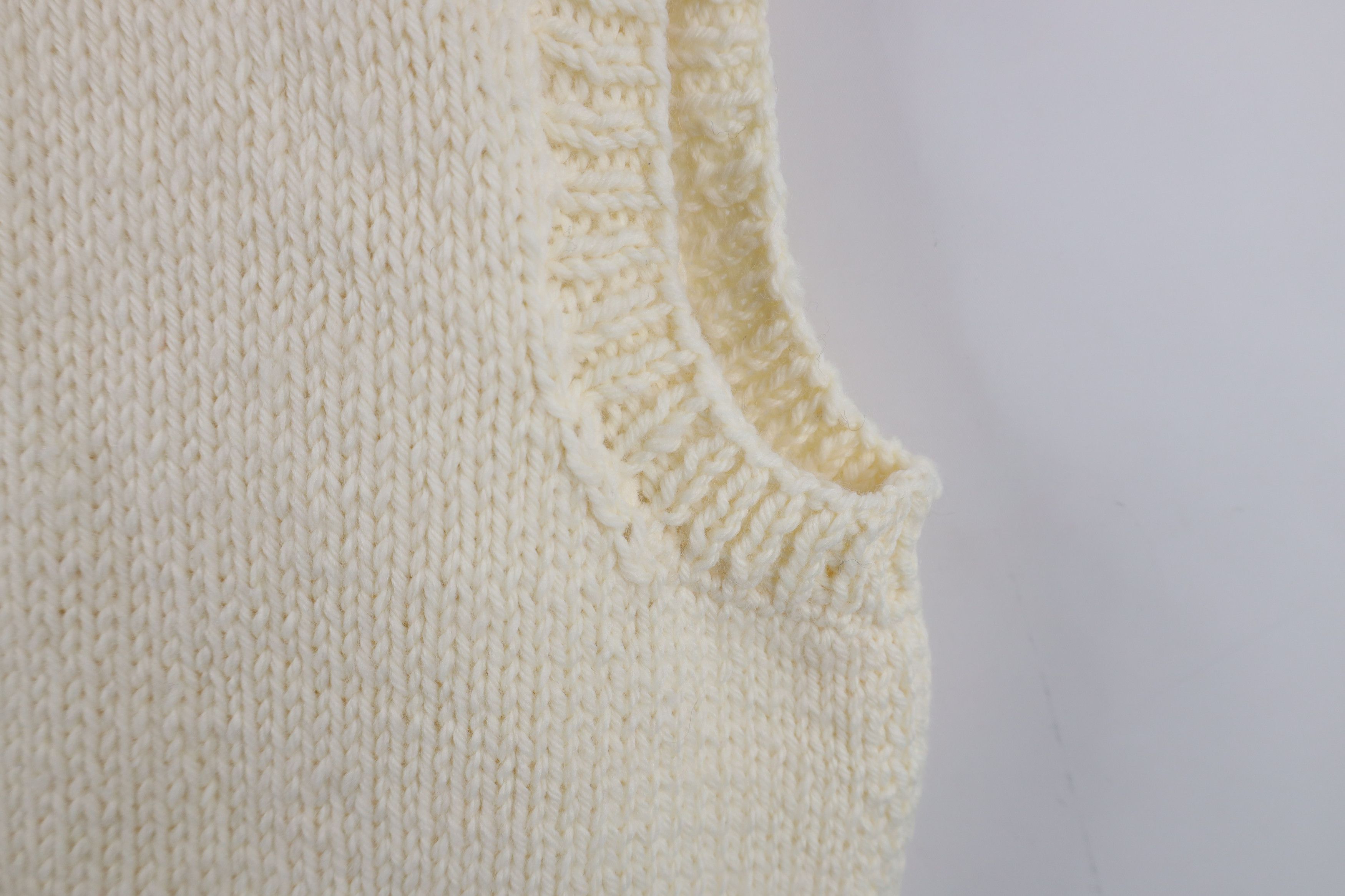 Vintage Vintage 60s 70s Dapper Cable Knit Sweater Vest Cream USA Size US XXL / EU 58 / 5 - 8 Thumbnail