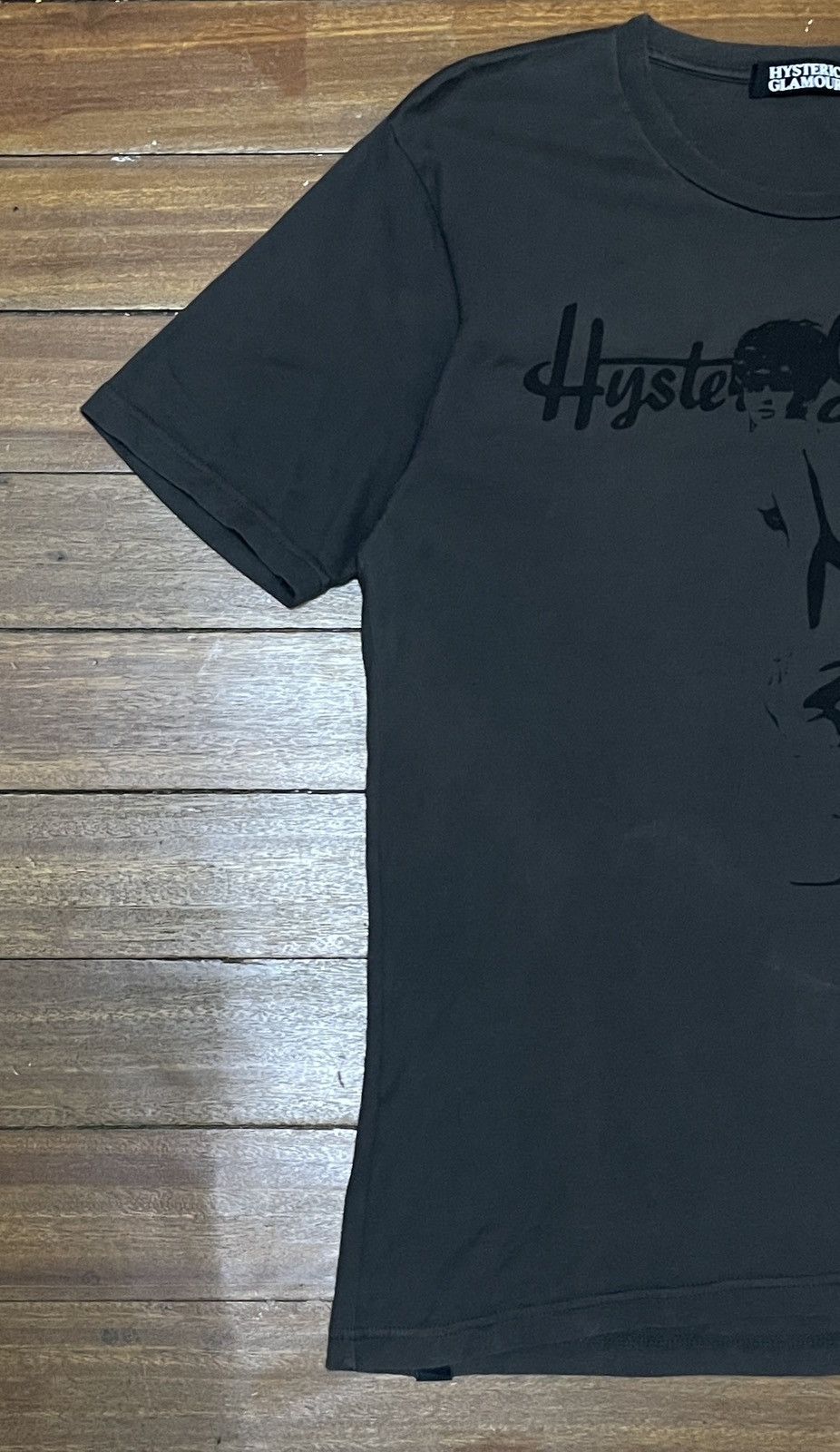 Hysteric Glamour Very Rare Vintage Hysteric Glamour Naked Girl T-shirt 2000s Size US S / EU 44-46 / 1 - 4 Thumbnail