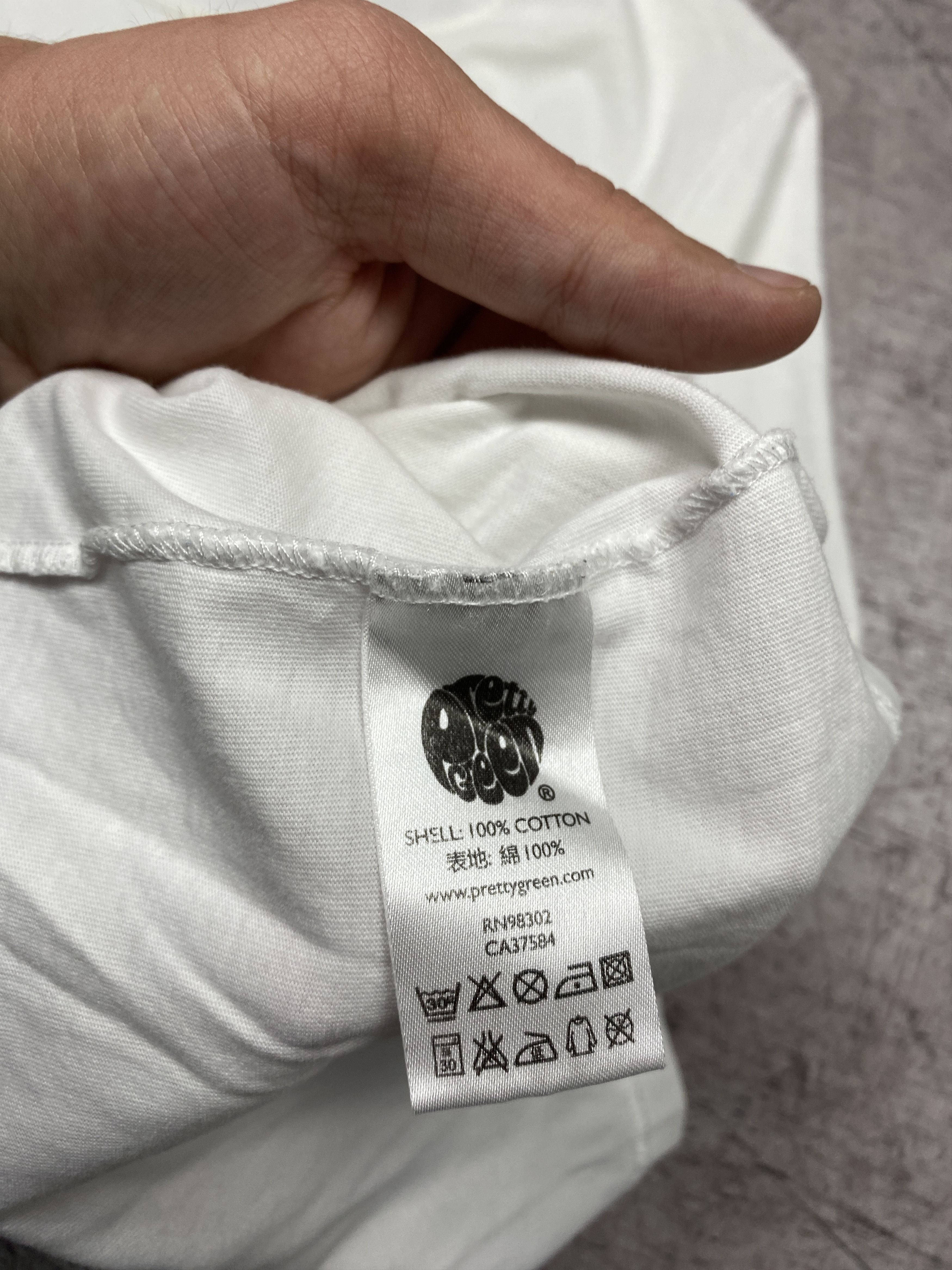 Pretty Green Pretty Green Mens Big Logo T-Shirt Size US M / EU 48-50 / 2 - 6 Thumbnail