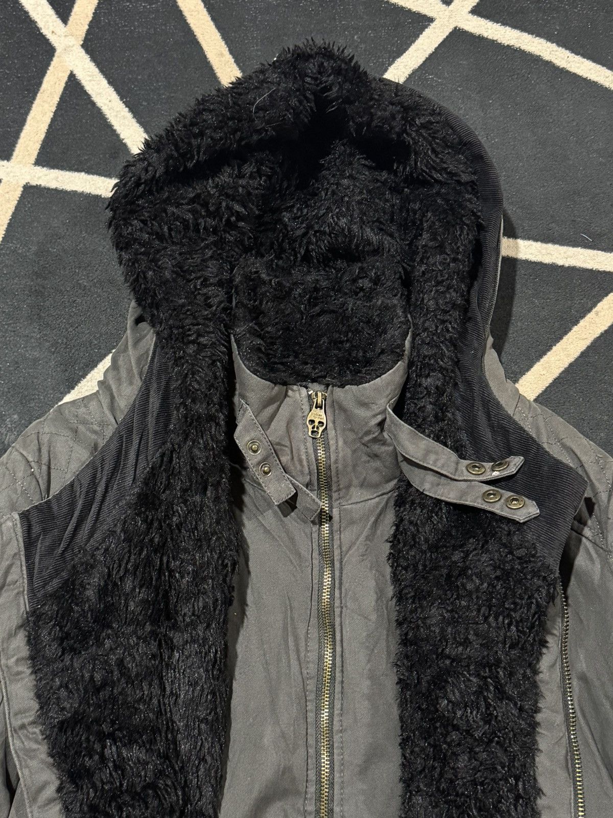 GOA Double Layers Asymmetrical Fur Jacket Codes Combine Lgb Size US L / EU 52-54 / 3 - 6 Thumbnail