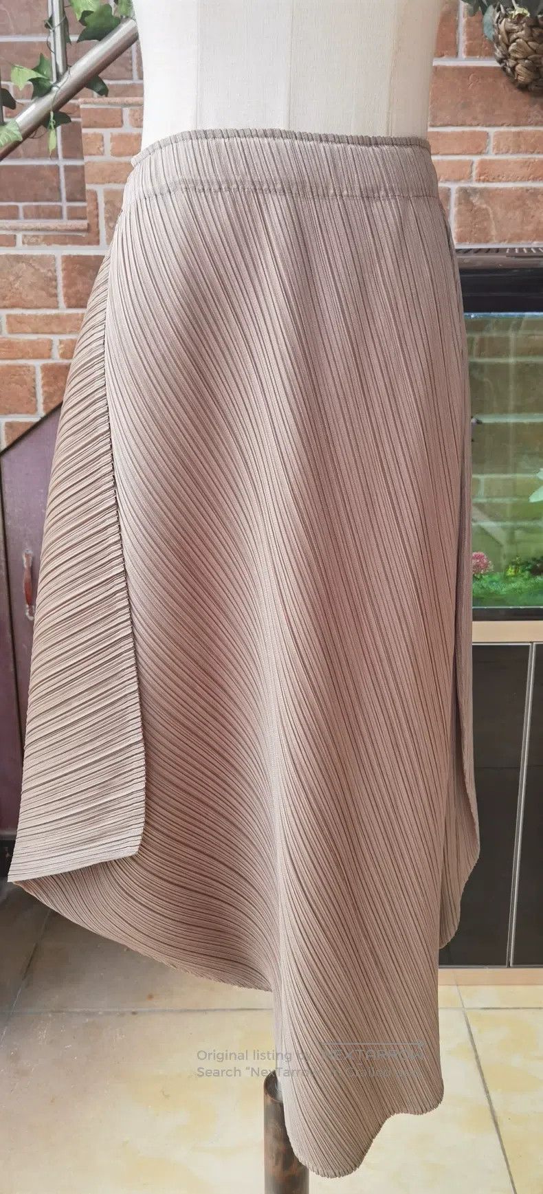 Issey Miyake Issey Miyake size:3 Special-Shaped Disc Midi Skirt Size 22" - 1 Thumbnail