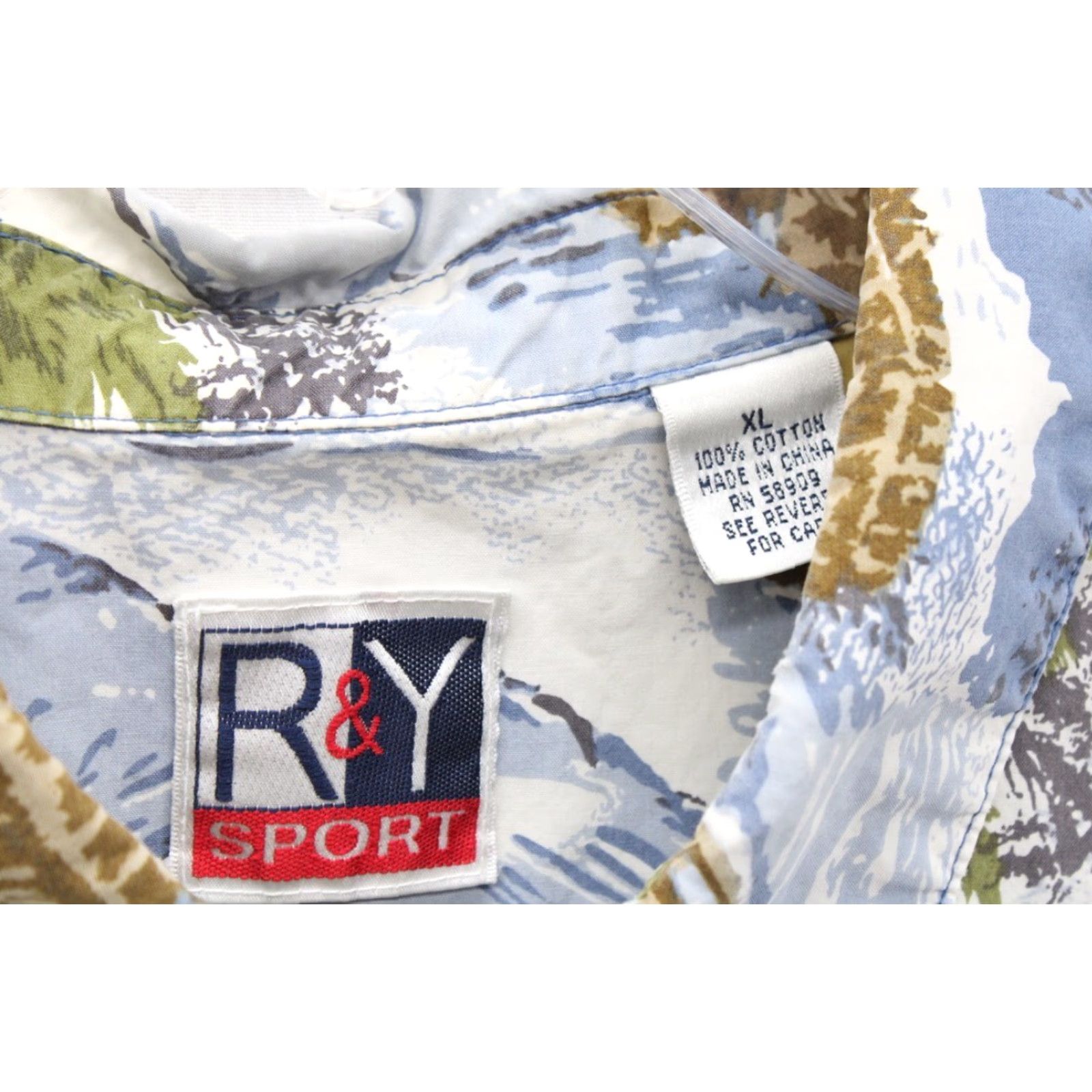 Vintage VINTAGE R&Y Sport Shirt Men's XL Hawaiian Short Sleeve Boat Hut Palm Trees Luau Size US XL / EU 56 / 4 - 4 Thumbnail