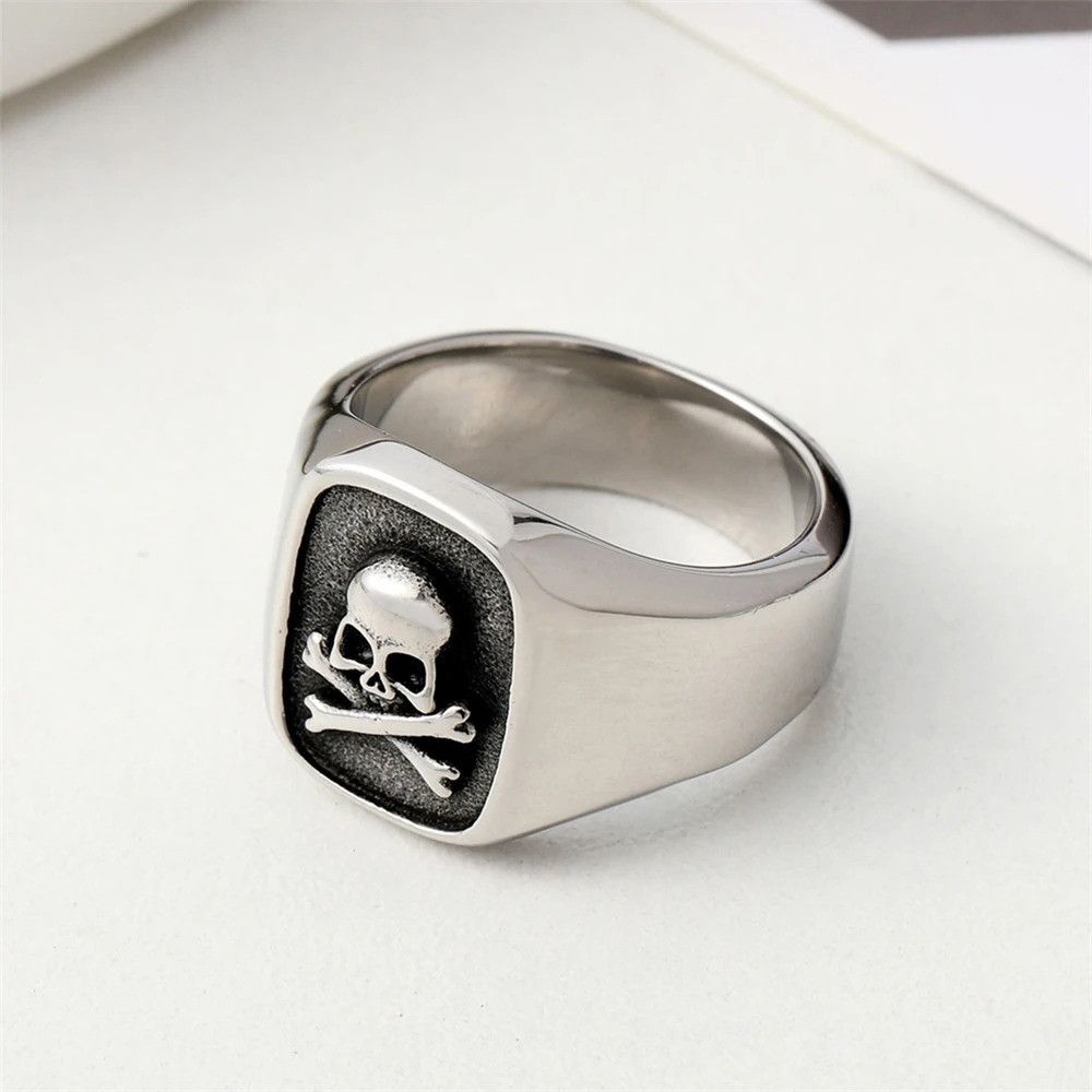 Vintage 316L Stainless Steel Skull Ring Size ONE SIZE - 2 Thumbnail