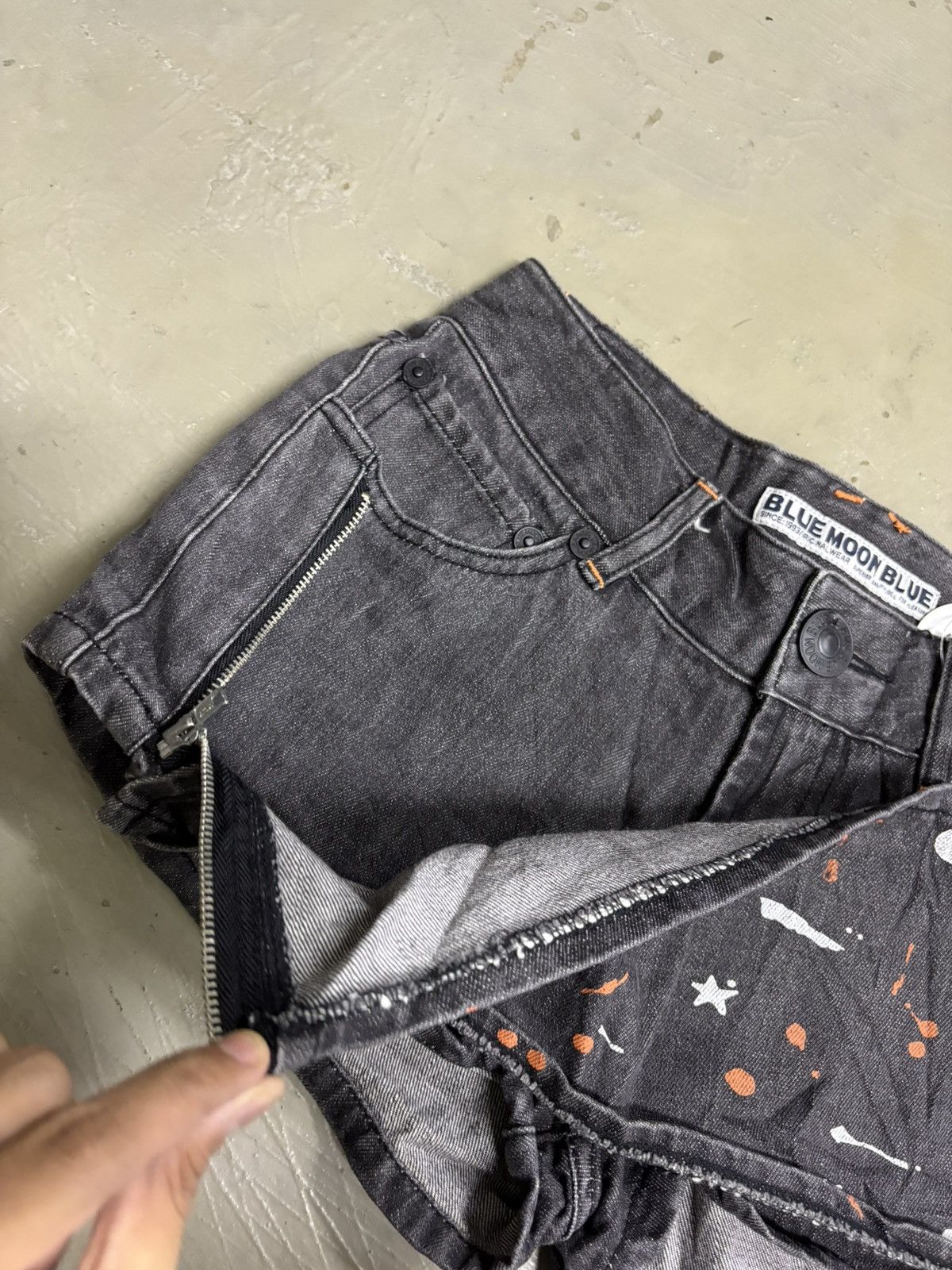 Hysteric Glamour Paint Splatter assymetrical denim mini short Blue Blue Japan Size 29" - 9 Thumbnail