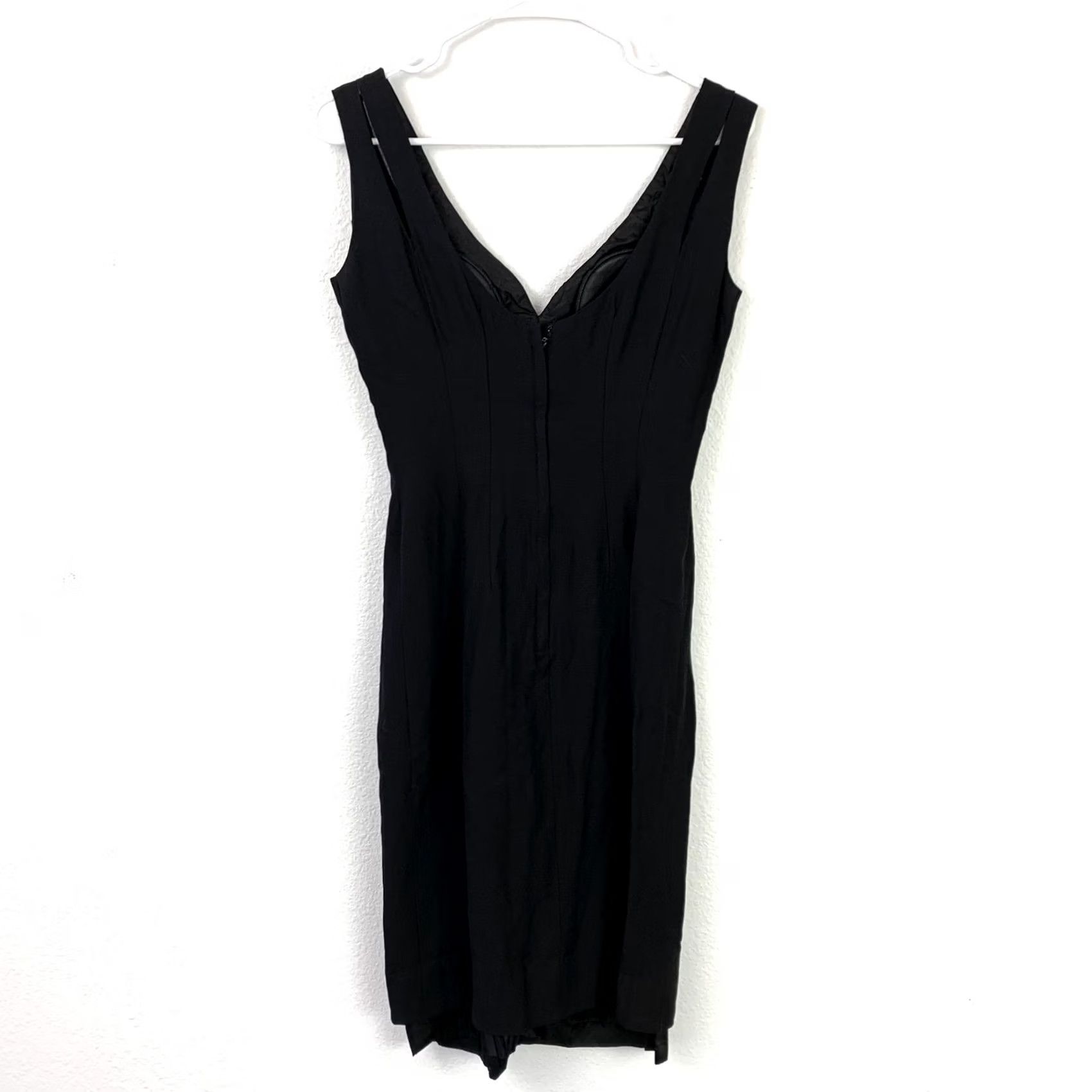 Vintage VINTAGE House of Chase California Black Crepe Midi Dress Women's Chest 34" Size S / US 4 / IT 40 - 5 Thumbnail