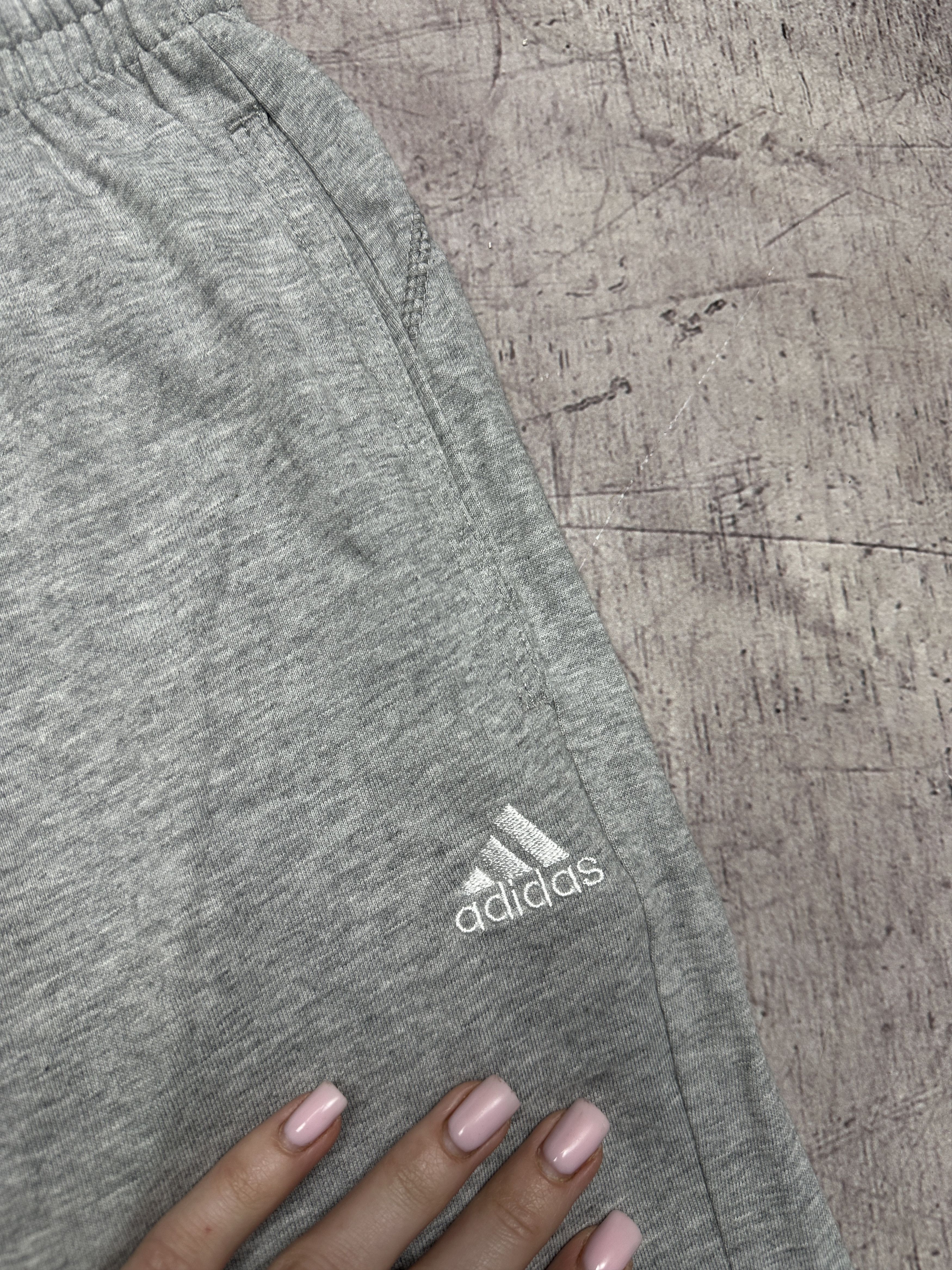 Adidas Adidas Performance Essentials Mens Sweatshorts Shorts Size US 32 / EU 48 - 3 Thumbnail