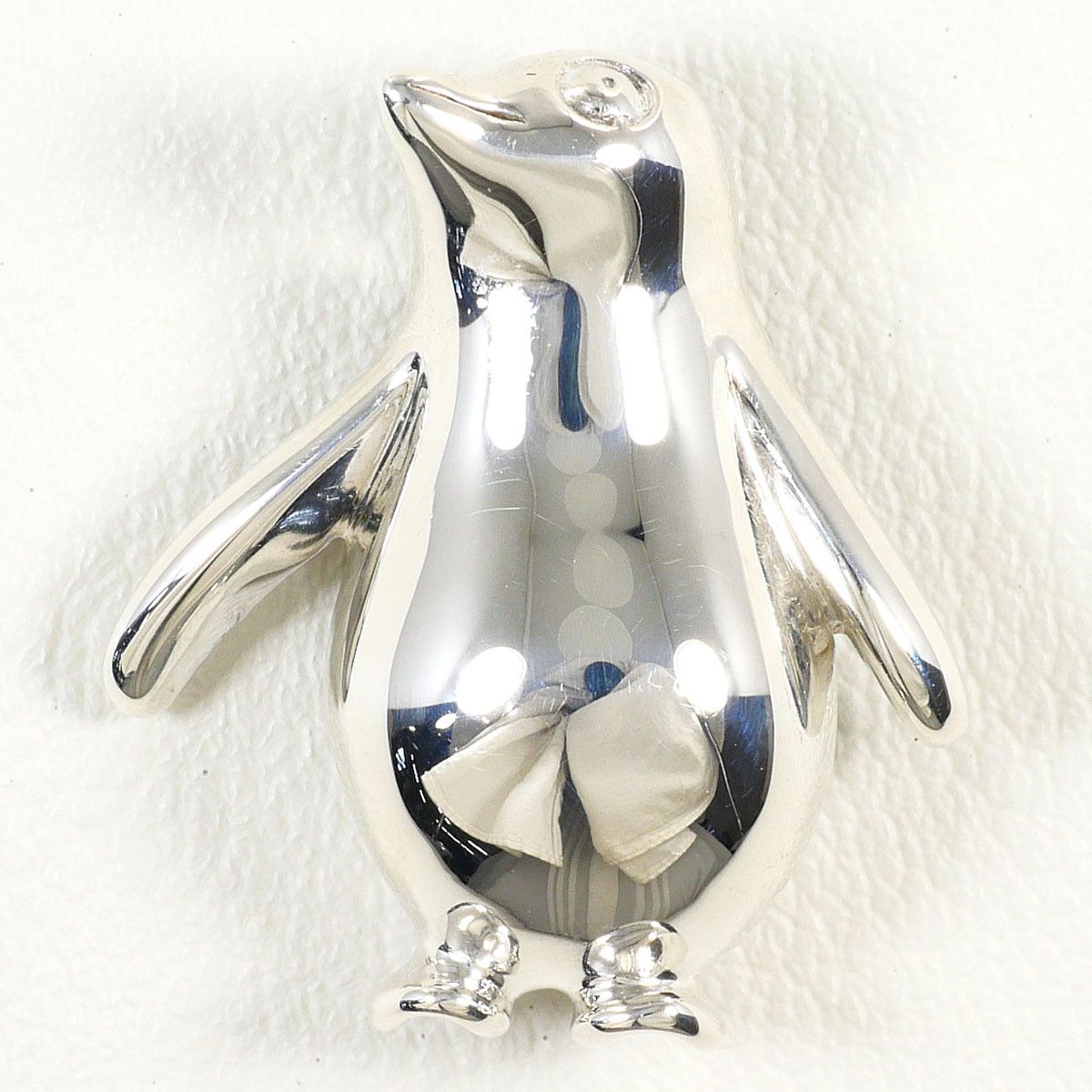 Tiffany & Co. Tiffany & Co. Tiffany&Co. 925 Silver Penguin Pendant Precious Metal Other DUTY FREE for USA Size ONE SIZE - 1 Thumbnail