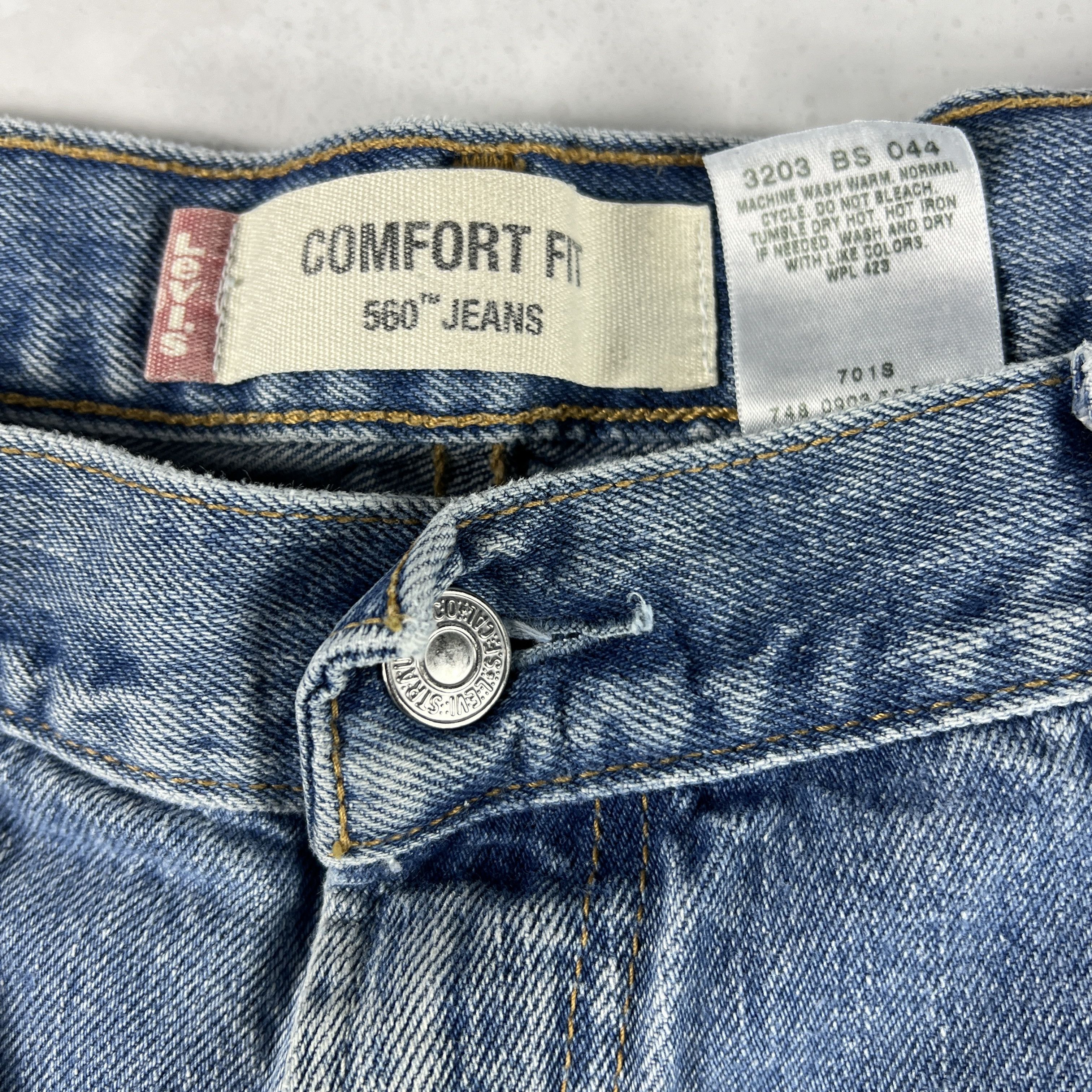 Levi's Y2K Levi's Jeans Shorts 560 Loose Cut Off Cotton Denim Jorts Size US 38 / EU 54 - 5 Thumbnail