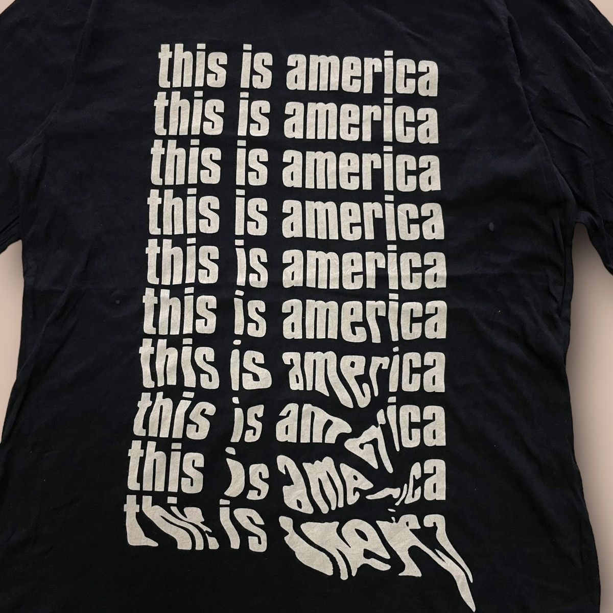 Canvas Childish Gambino "this is america" L/S Tee Size US M / EU 48-50 / 2 - 3 Thumbnail
