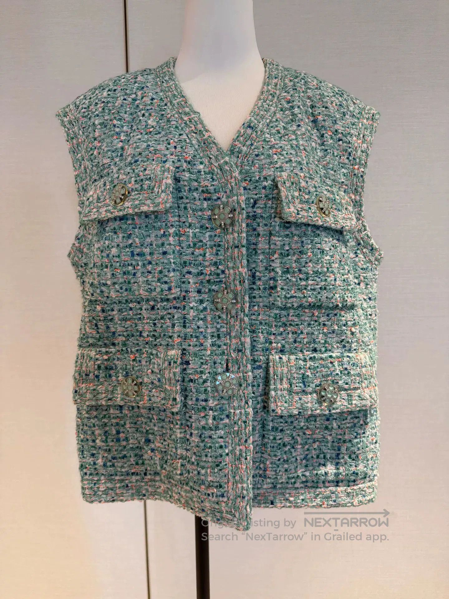 Chanel Chanel Green Beach Vest Size 38. Size US M / EU 48-50 / 2 - 1 Thumbnail
