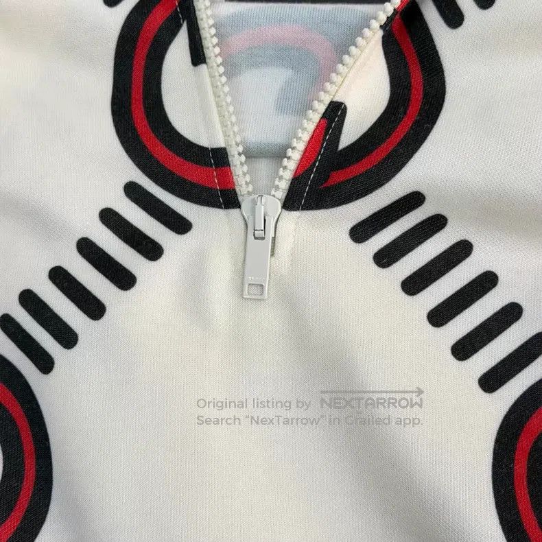 Gucci Gucci Beige full logo zipper jacket Size S / US 4 / IT 40 - 7 Thumbnail