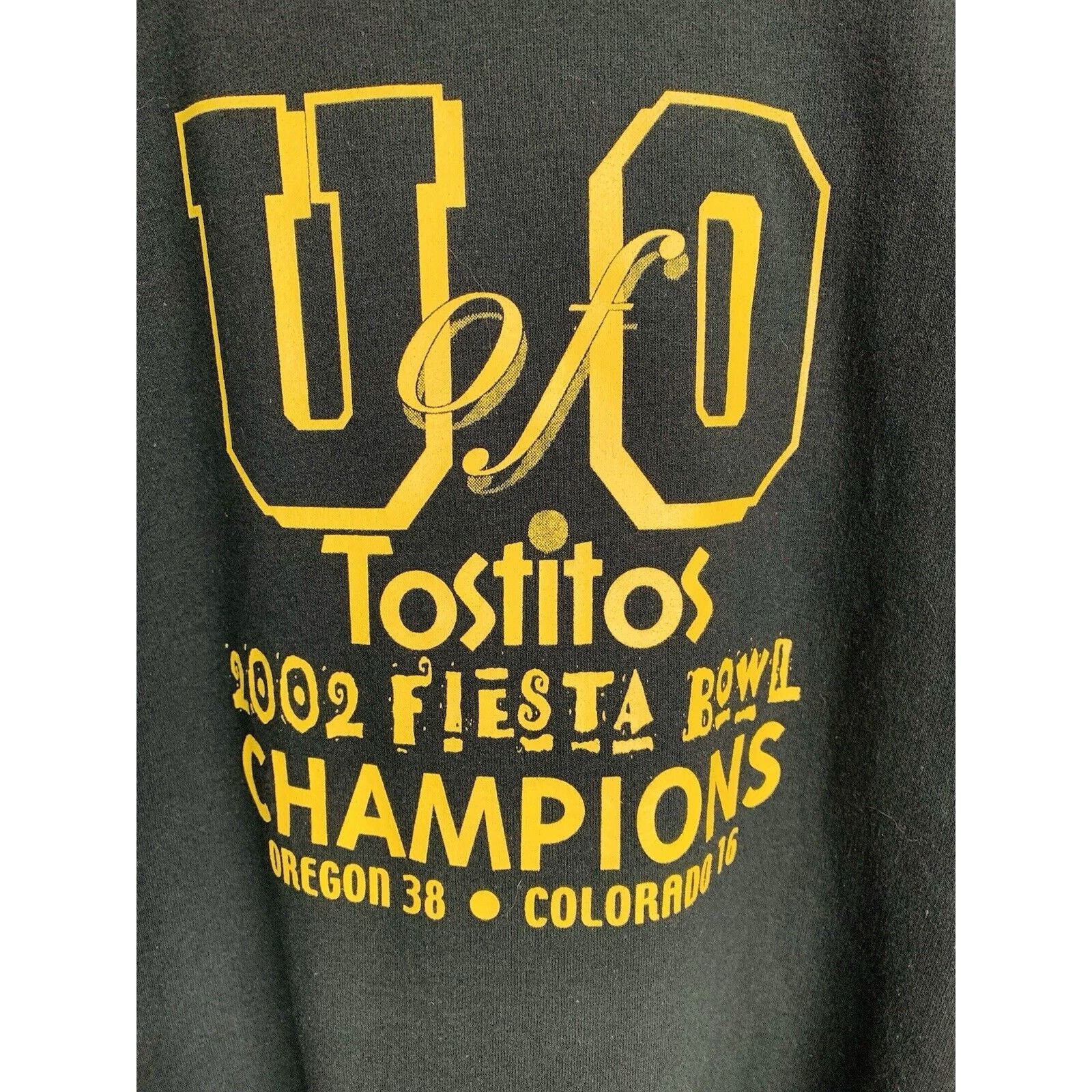 Gildan Oregon Ducks Vintage Sweatshirt 2002 Tostitos Fiesta Bowl Size US XXL / EU 58 / 5 - 6 Thumbnail