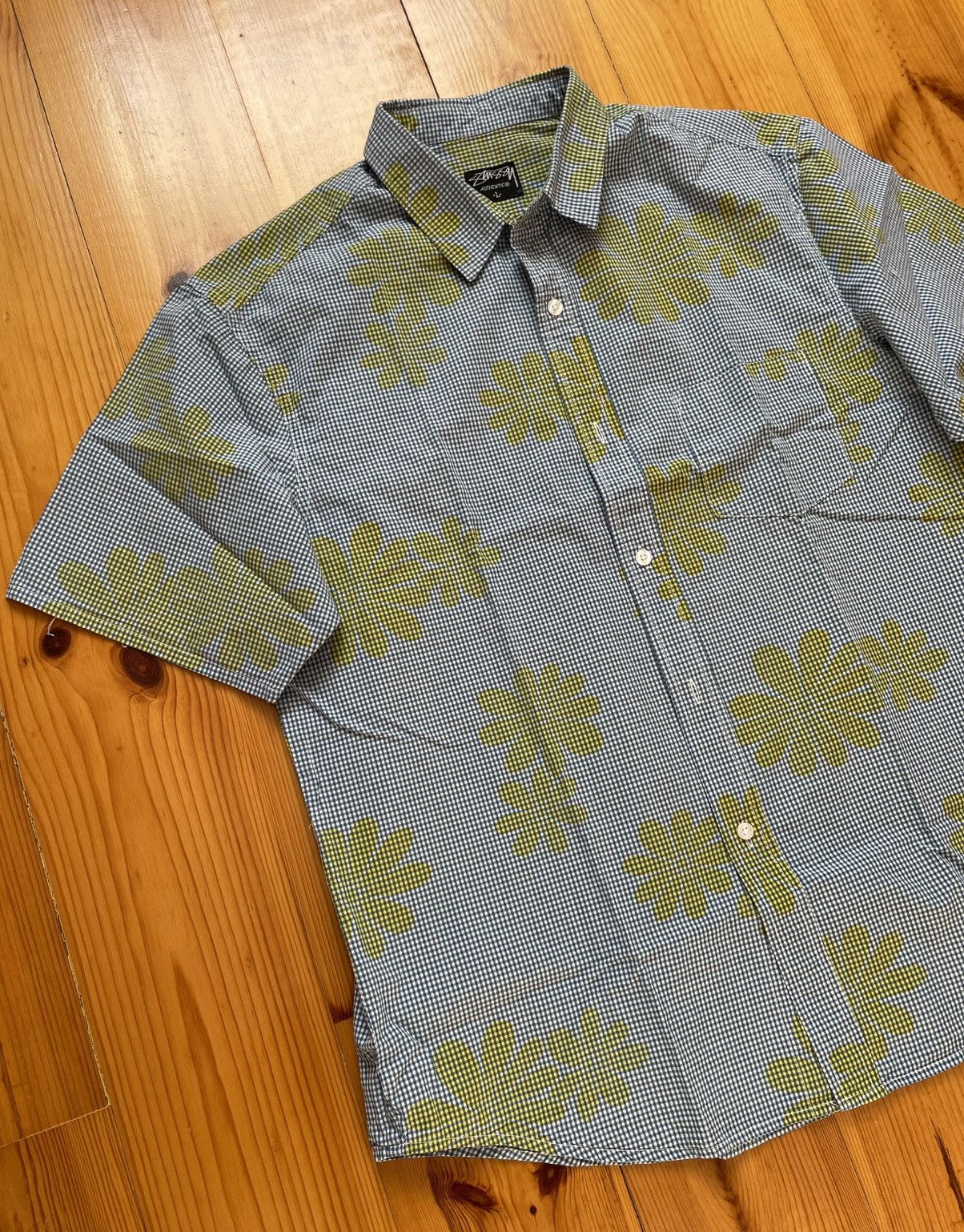 Stussy Stussy Vintage Floral Pattern Shirt Button Up Size L Size US L / EU 52-54 / 3 - 2 Thumbnail