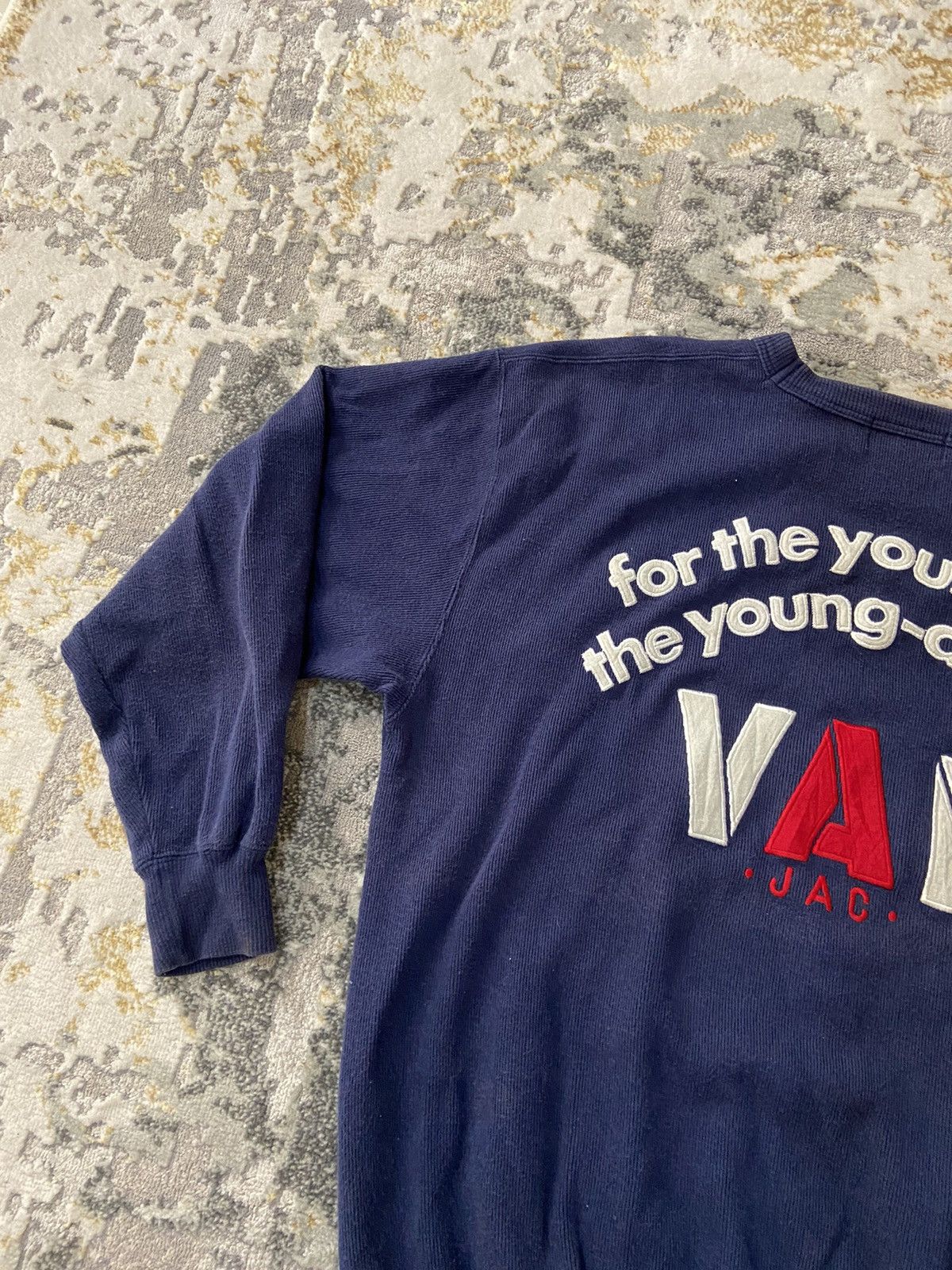 Japanese Brand VINTAGE VAN JAC EMBROIDERED PULLOVER SWEATSHIRT Size US L / EU 52-54 / 3 - 2 Thumbnail