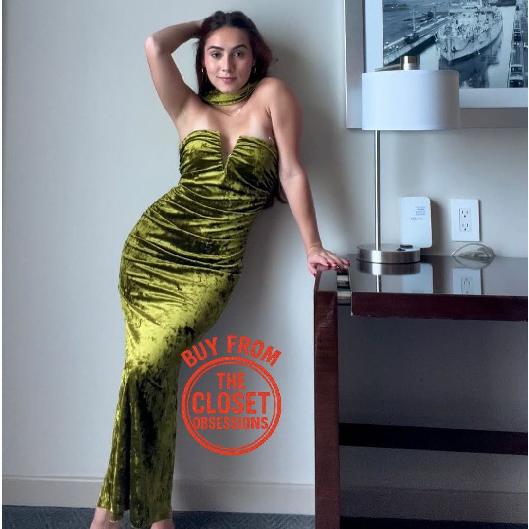 zara green dress velvet Midi Bodycon Wedding Guest Holiday dressing mirror price
