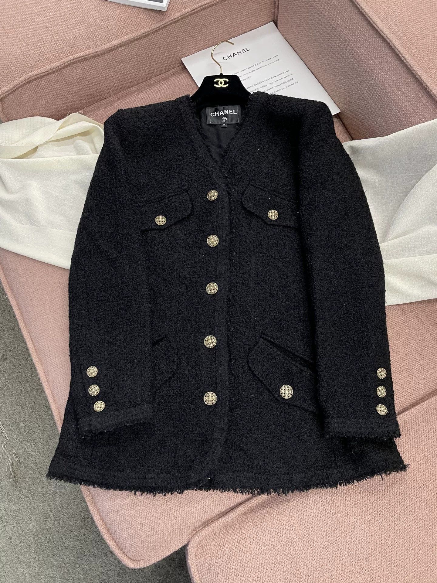 Chanel Chanel Rue Cambon Black Gold Jacket Size US L / EU 52-54 / 3 - 1 Thumbnail