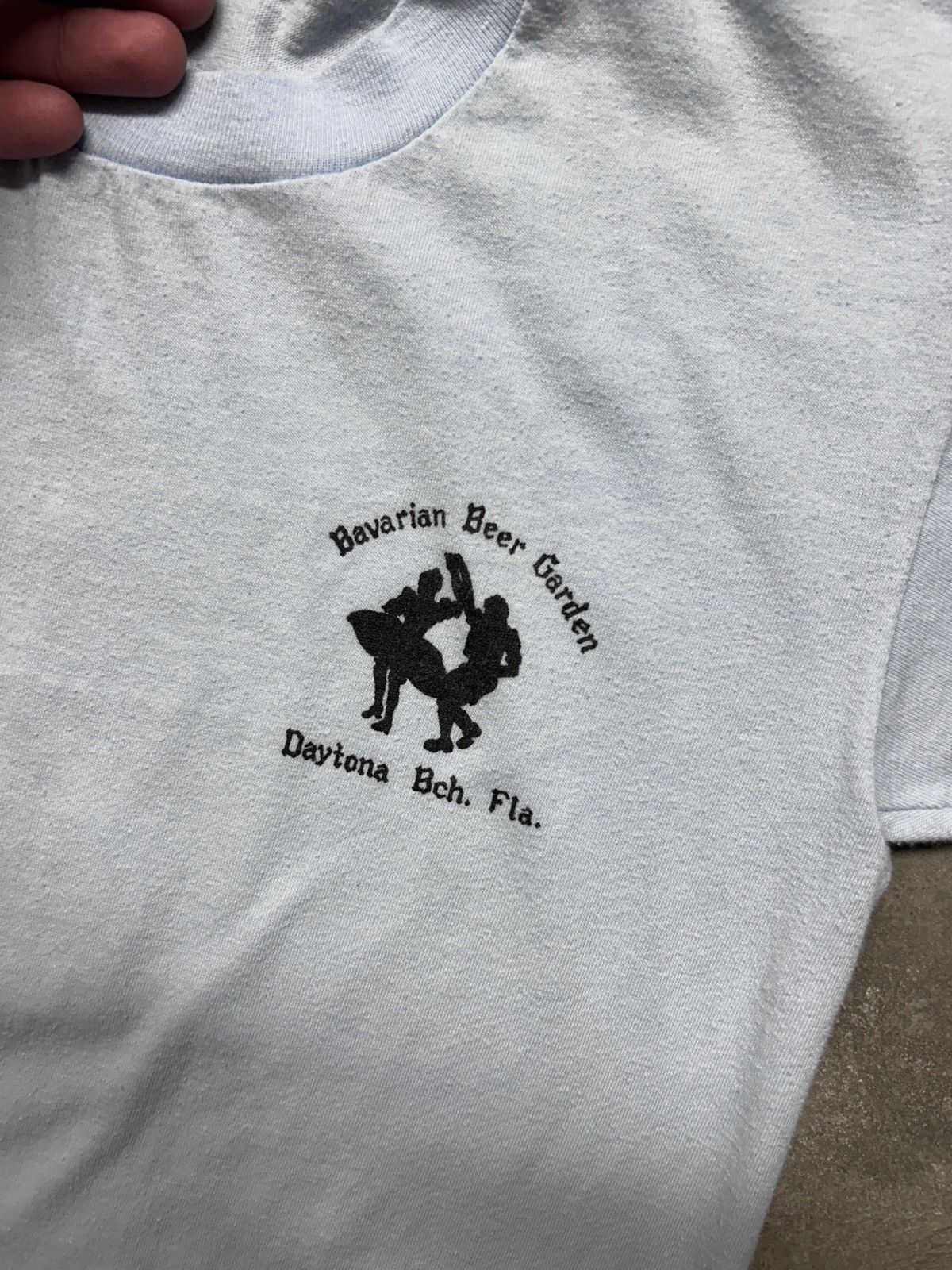Vintage Vintage 80’s Bavarian Beer Garden Picture Graphic T-Shirt Size US S / EU 44-46 / 1 - 2 Thumbnail