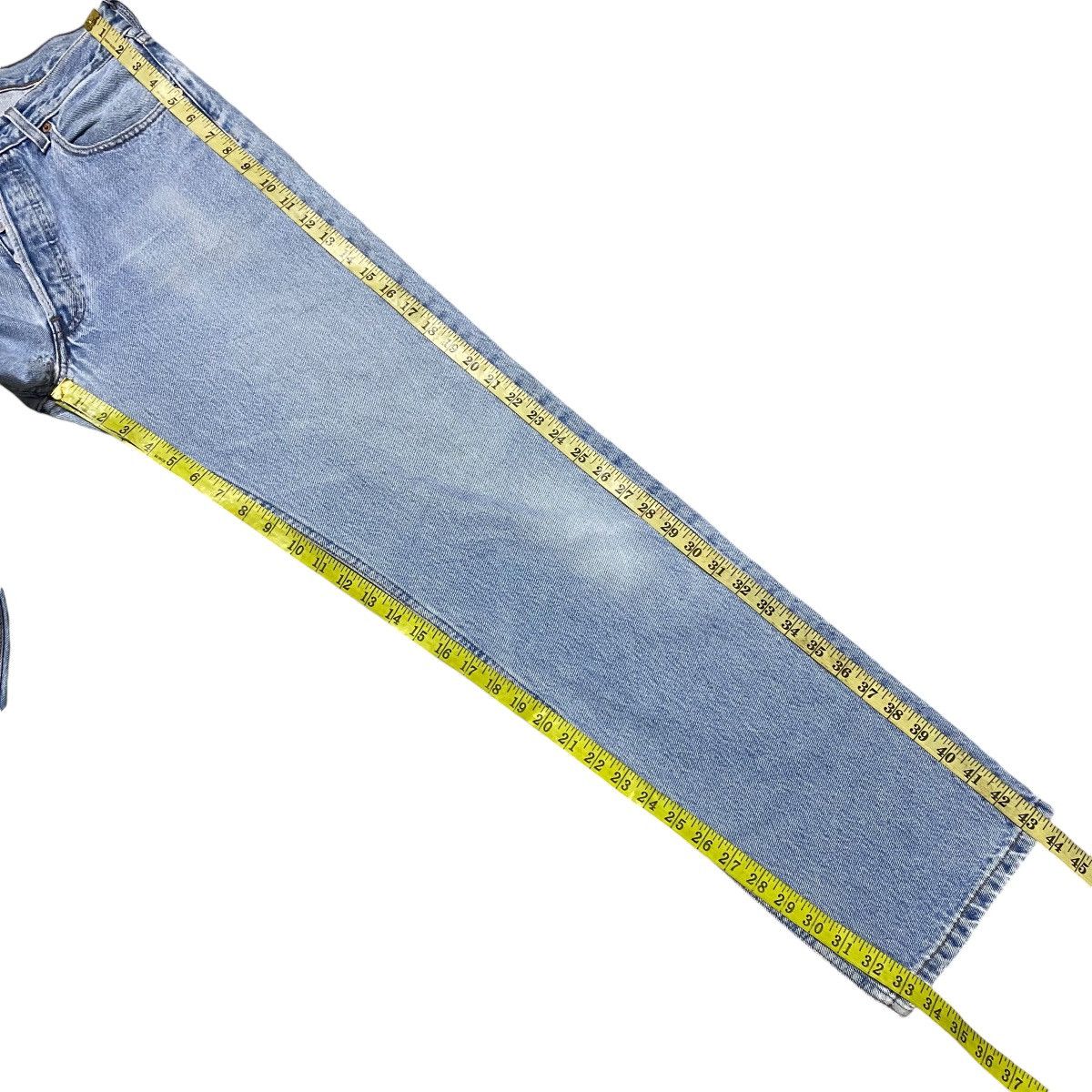 Levi's Vintage 90s Levis 501 Lightwash Jeans Size US 32 / EU 48 - 18 Thumbnail