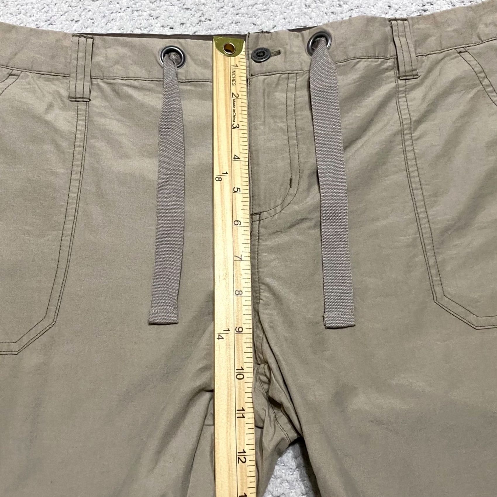 Vintage Columbia Pants Womens L Beige Capri Outdoor Hiking Cotton Nylon Mid Rise Size 36" / US 14 / IT 50 - 7 Thumbnail