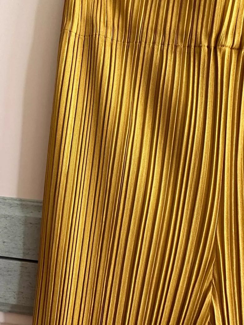 Issey Miyake Issey Miyake size:2 Prosperous yellow pleated long pants Size 31" - 4 Thumbnail