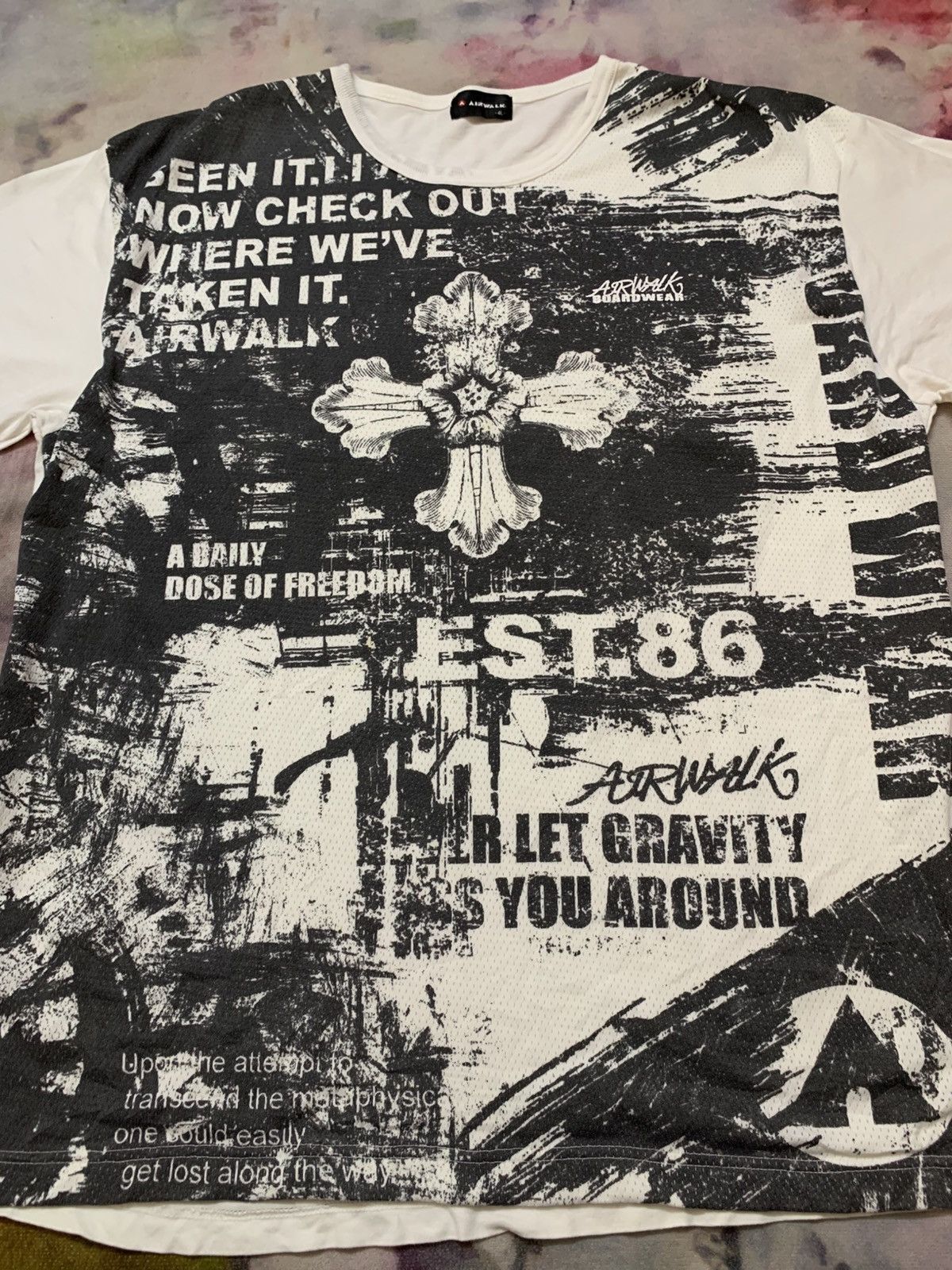 Airwalk Vintage Airwalk Tribal Thermal Tshirt Old Surf Skate Punk Size US XL / EU 56 / 4 - 3 Thumbnail