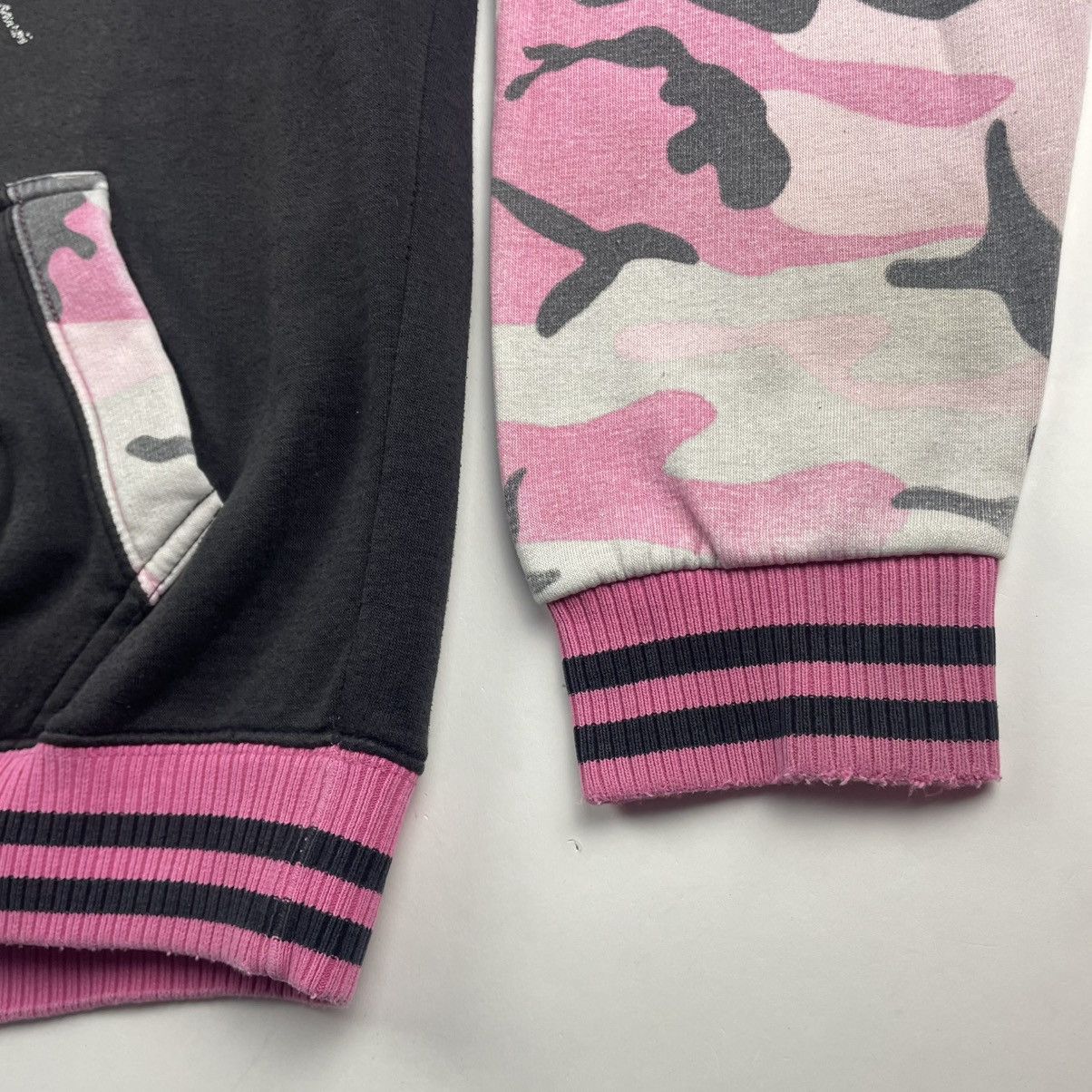 Other VTG Y2K Pink Camo Monster Energy Drink Hoodie XL Fox Racing Size US XL / EU 56 / 4 - 2 Thumbnail