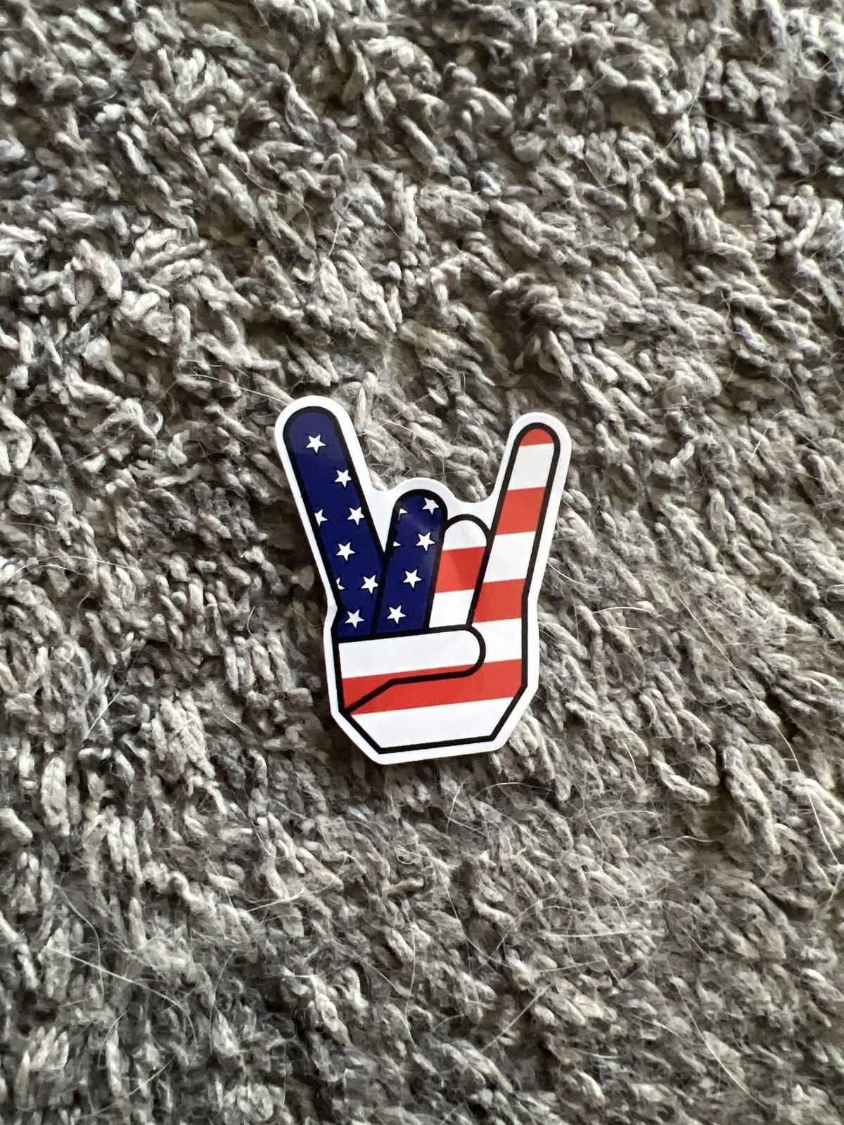 Hypebeast × Vintage American Flag Rock On Sticker Size ONE SIZE - 1 Thumbnail