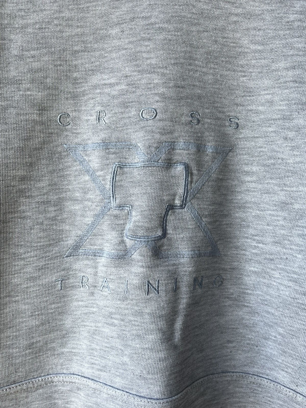 Nike × Vintage Vintage 90s Nike Cross Training Crewneck Grey Sweatshirt Size US S / EU 44-46 / 1 - 3 Thumbnail