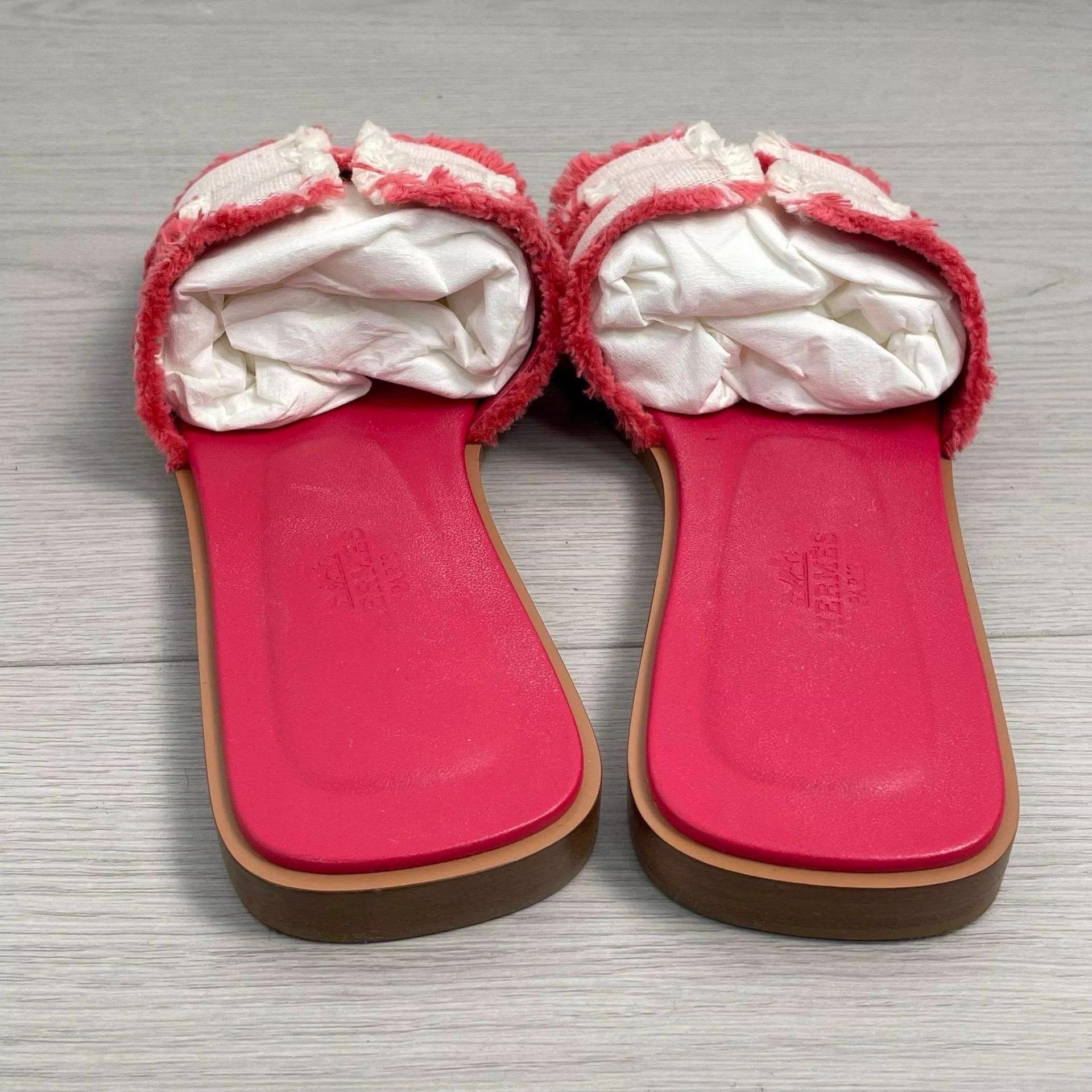 Hermes Hermès leather slippers pink red Size US 6.5 / IT 36.5 - 9 Thumbnail