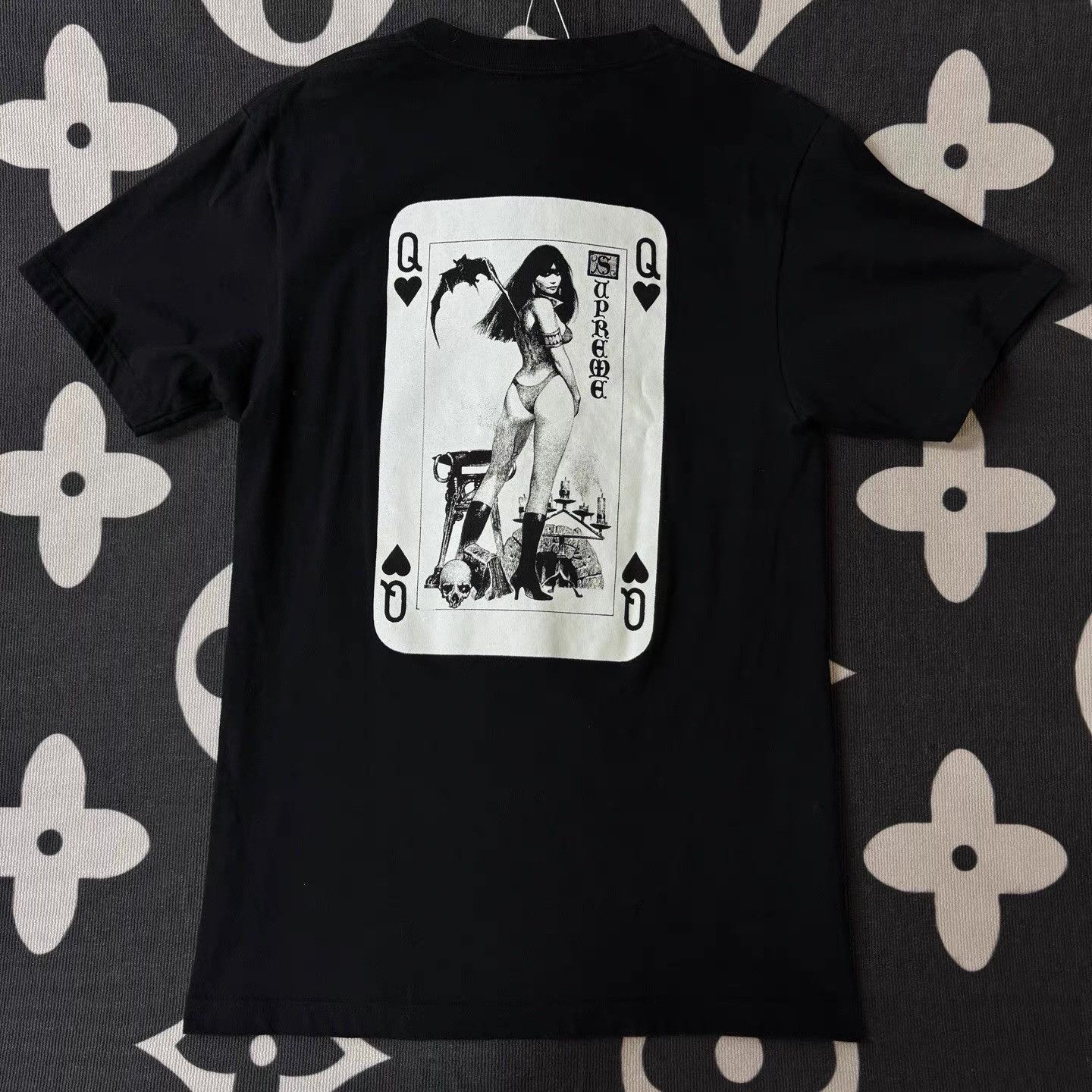 Supreme Supreme Black Playing Cards Short Sleeve T-shirt Q10 Size US M / EU 48-50 / 2 - 3 Thumbnail