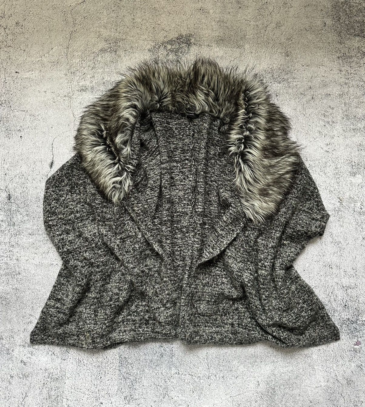 Japanese Brand Faux Fur Cape Archive Stone Style Gray Size L / US 10 / IT 46 - 1 Thumbnail